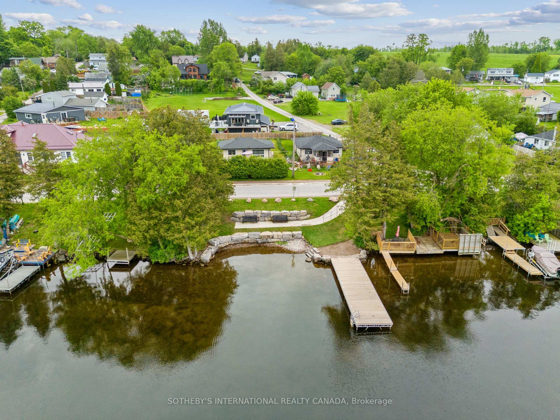 25 Silver Birch Street