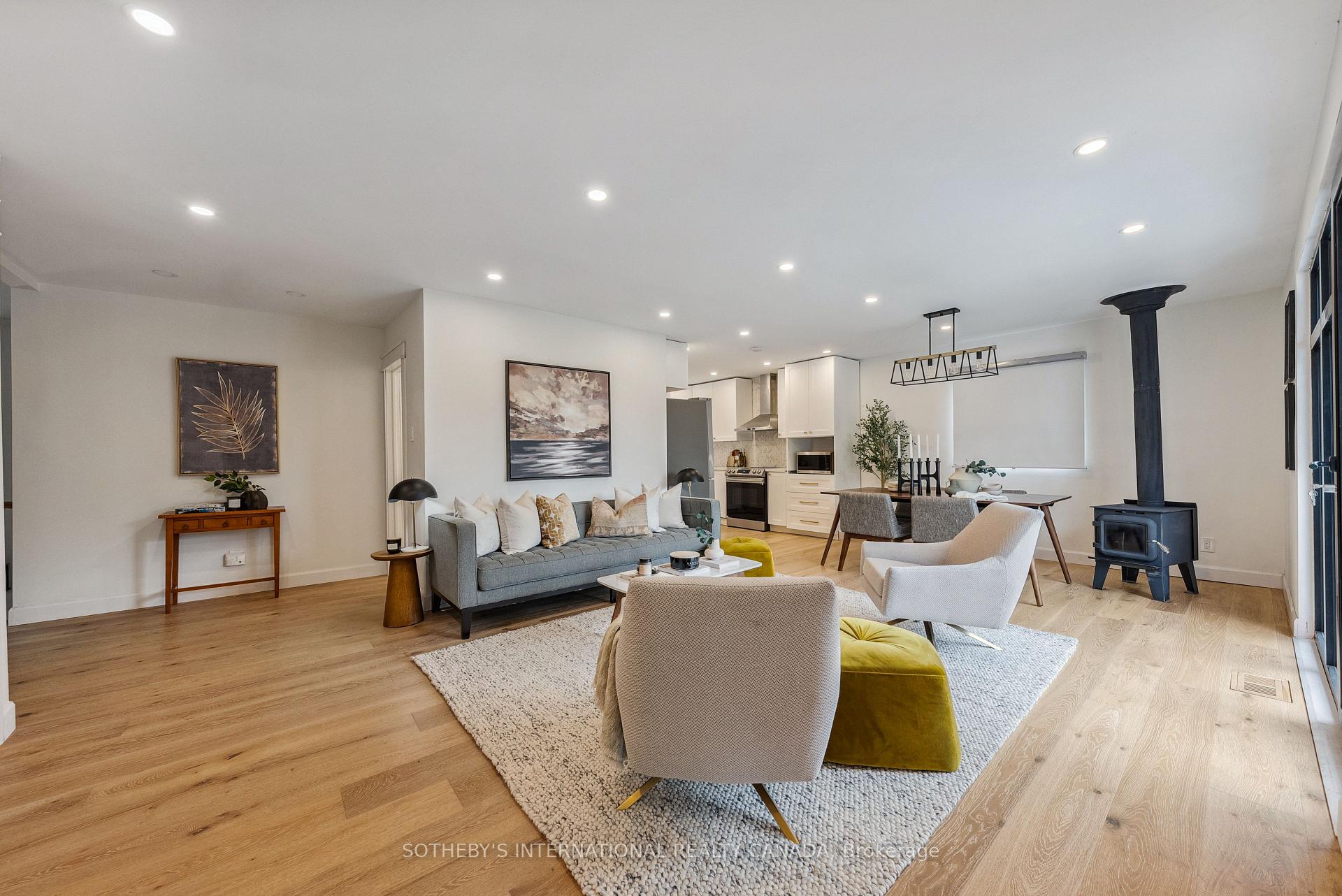 25 Silver Birch Street