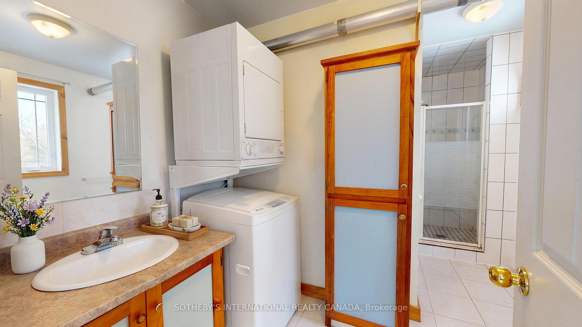 929 Tanglewood Drive