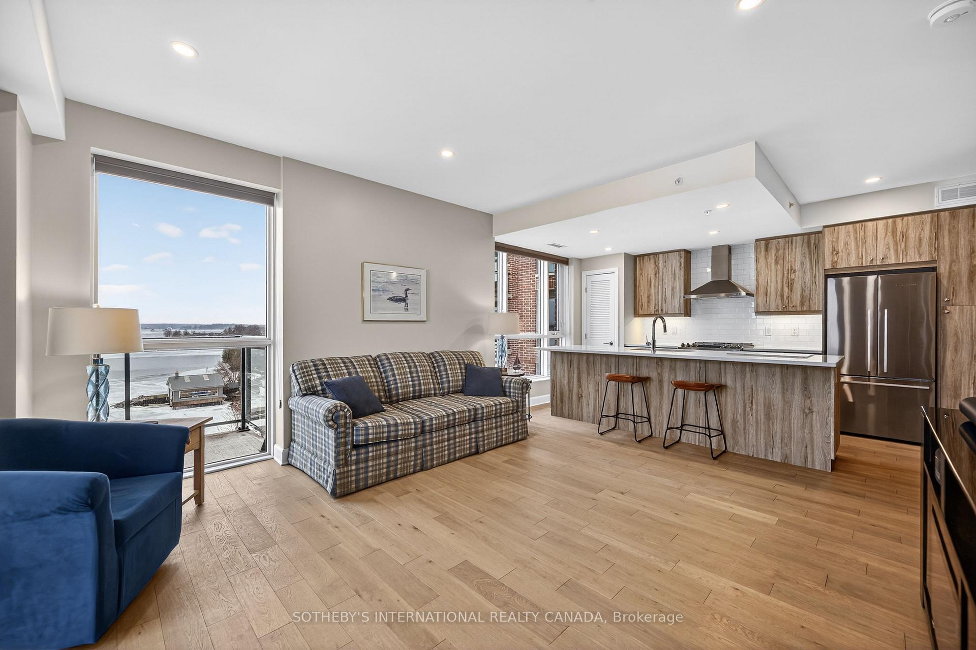 129A South Street 406