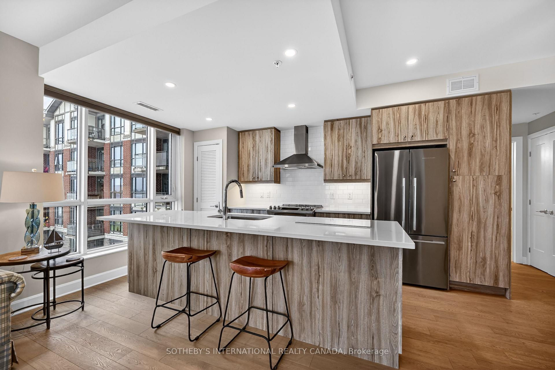 129A South Street 406