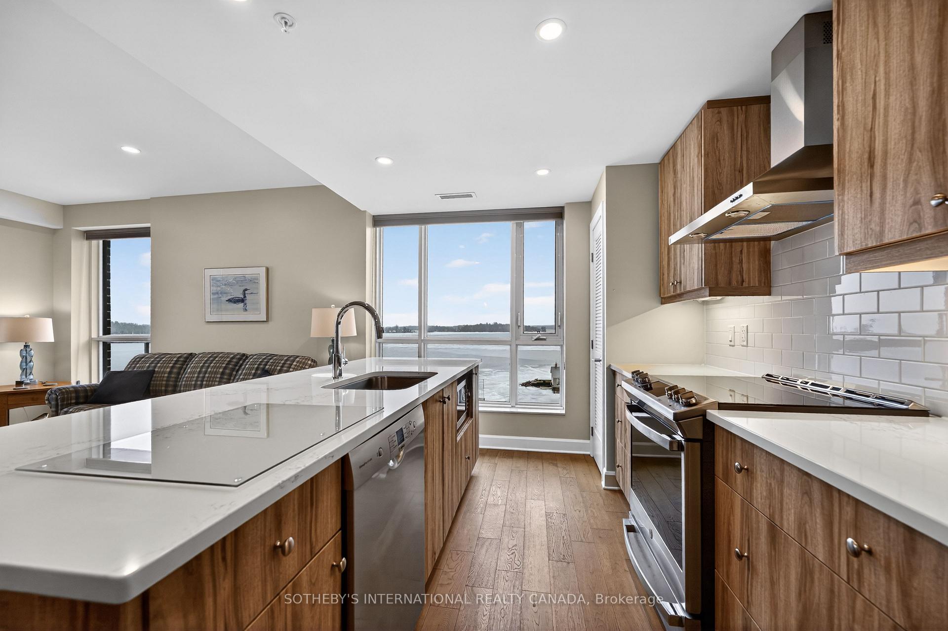 129A South Street 406