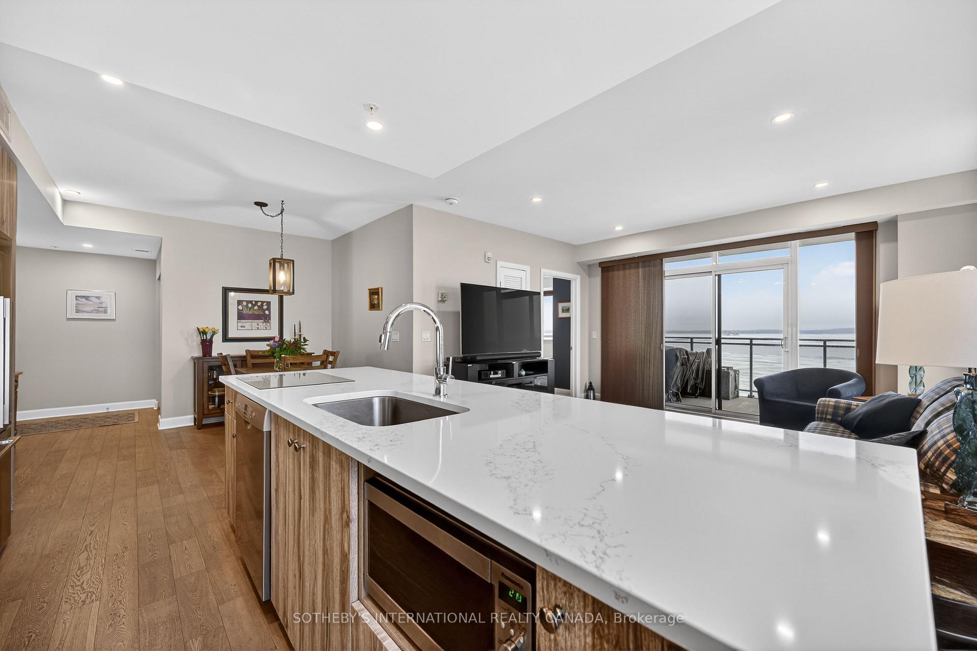 129A South Street 406