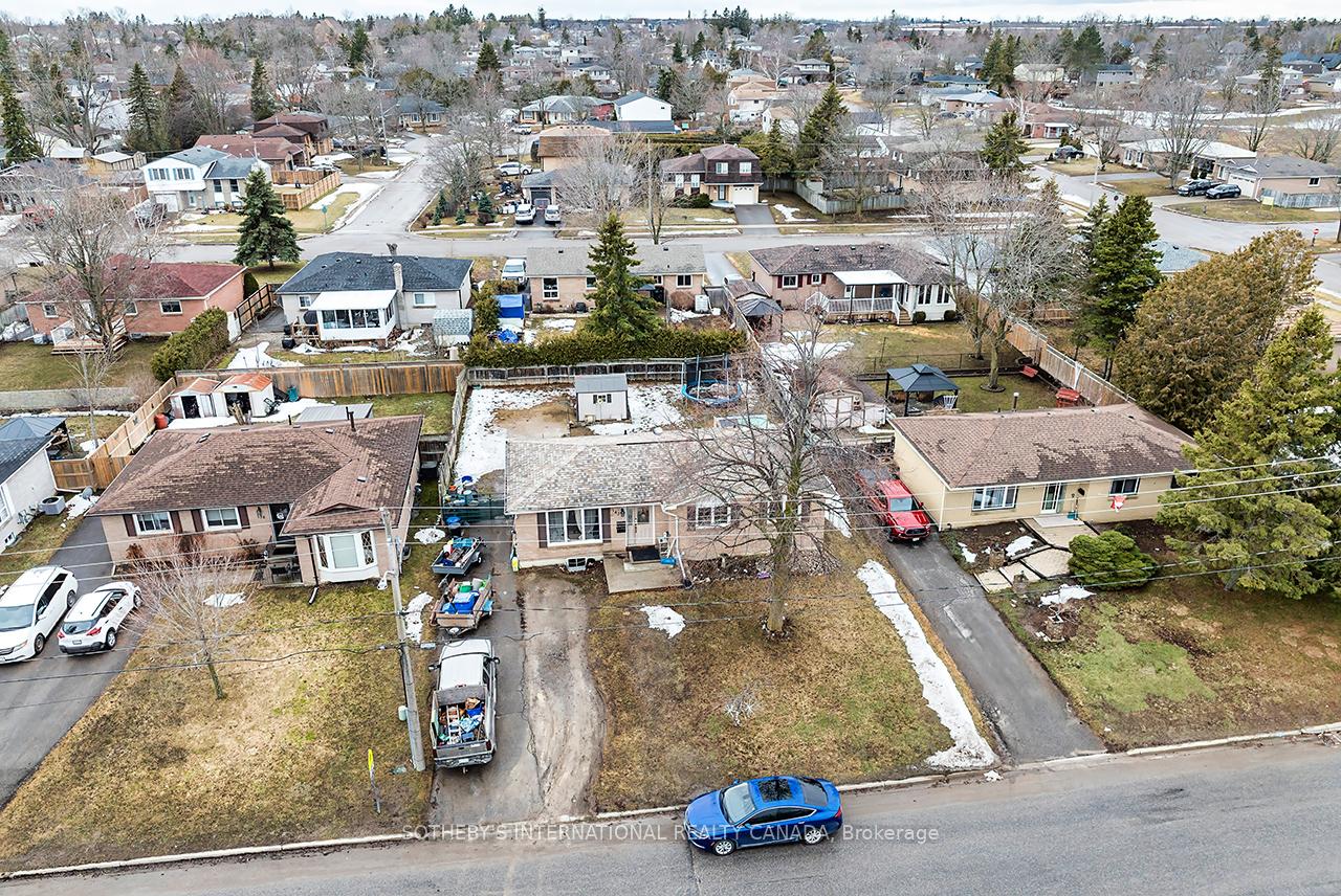 142 Sanderling Crescent N