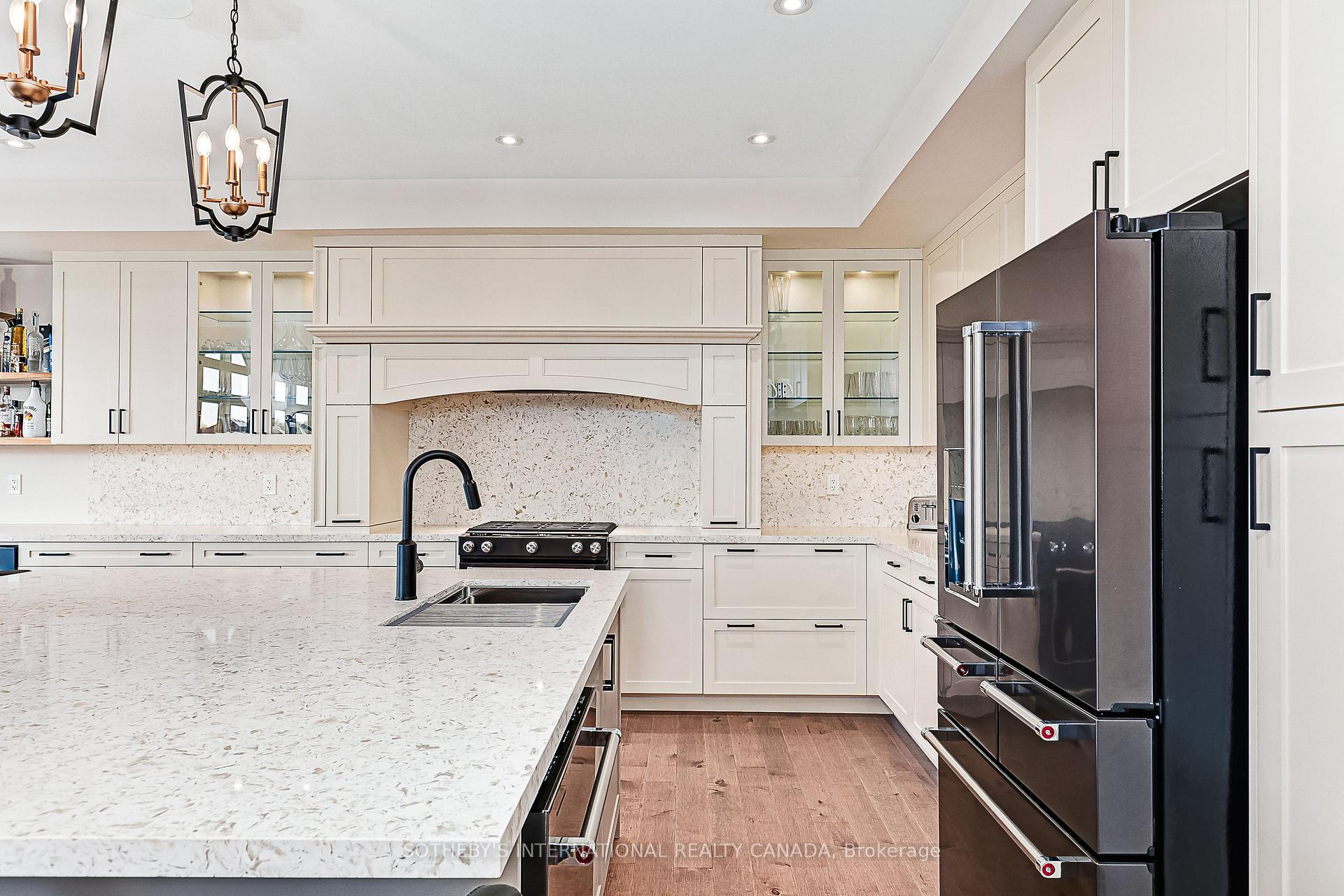 103 Stoneleigh Drive