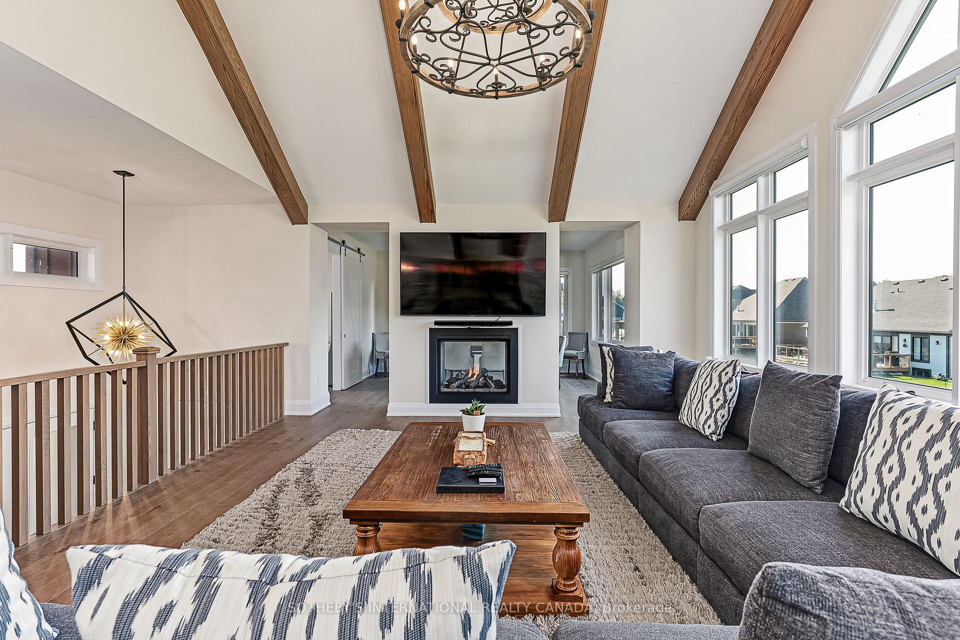 103 Stoneleigh Drive