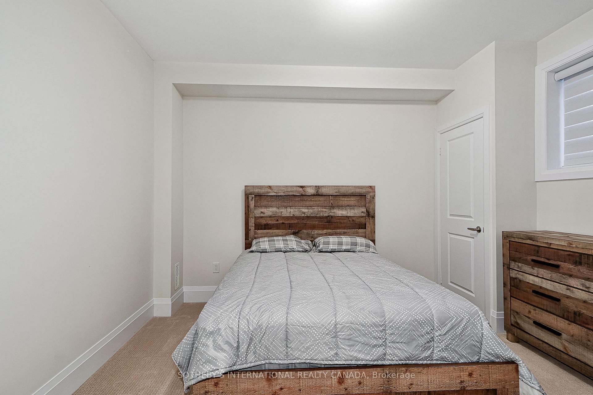 103 Stoneleigh Drive