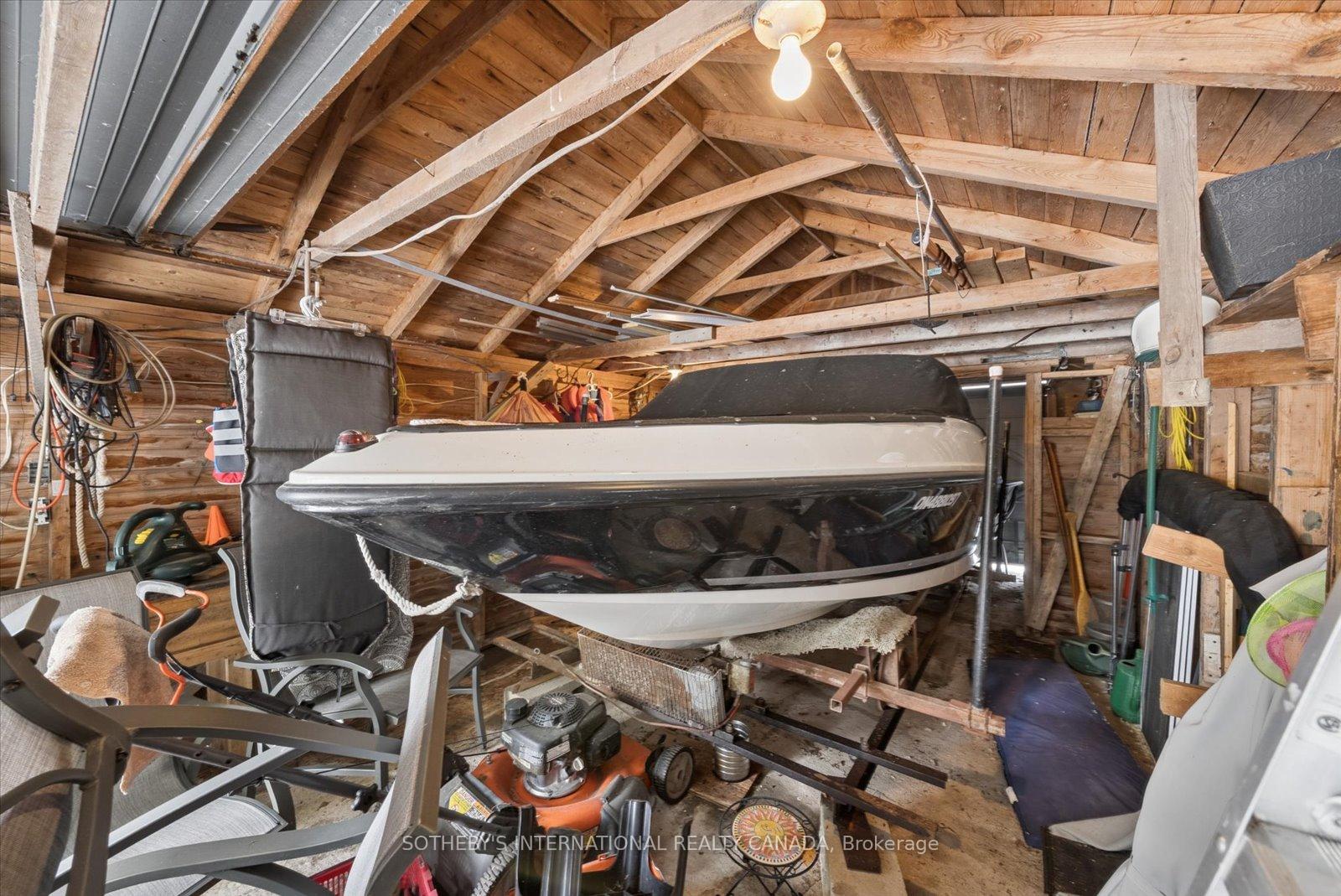 107 Stinsons Bay Road