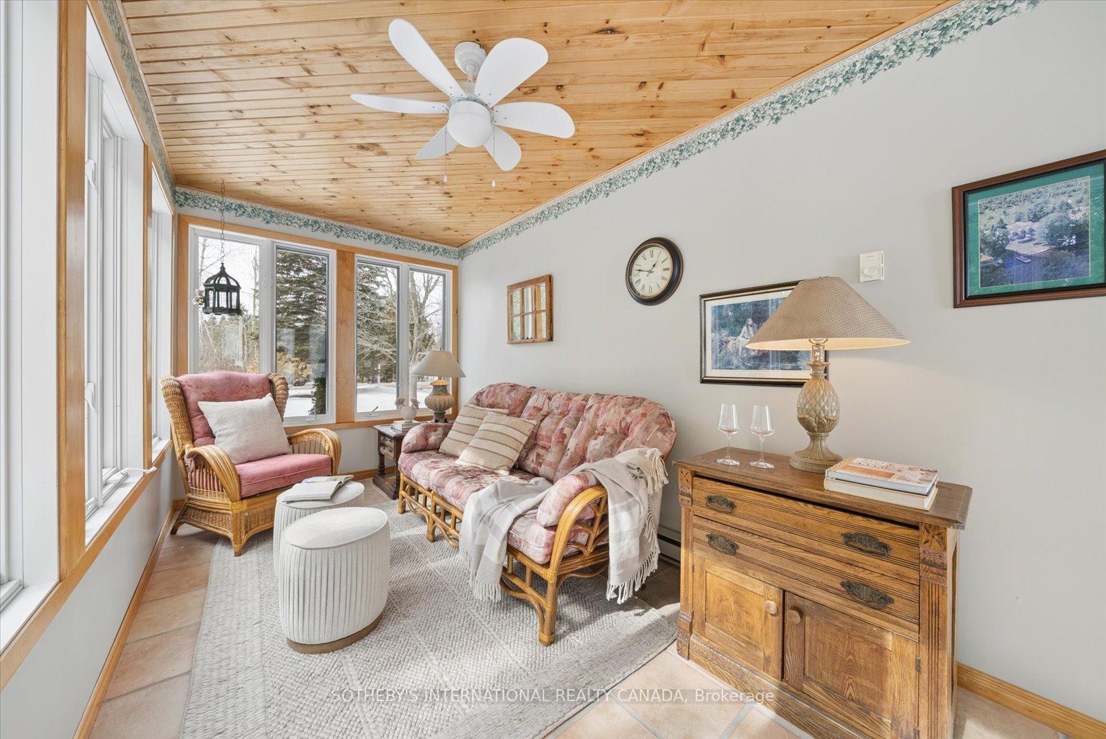 107 Stinsons Bay Road