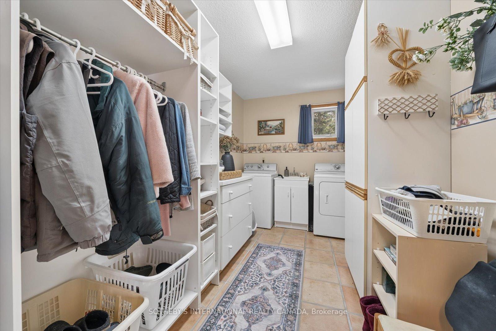 107 Stinsons Bay Road