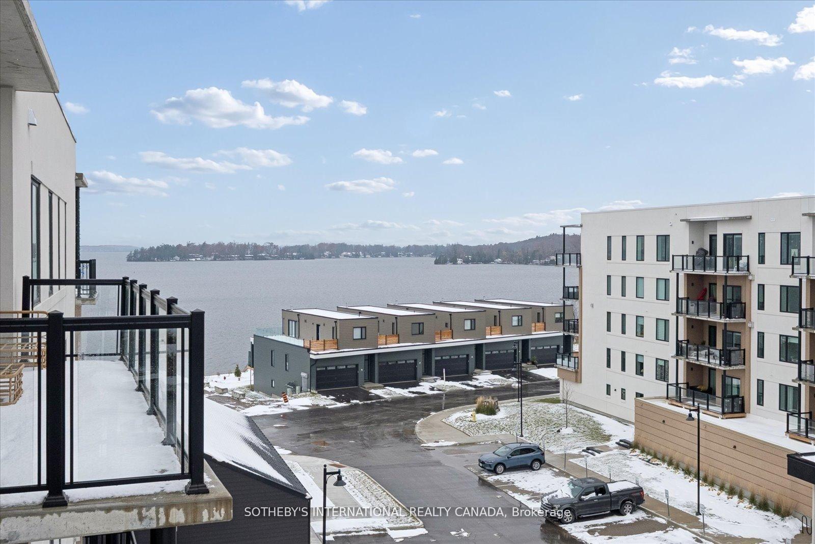 19A West Street N Penthouse 1