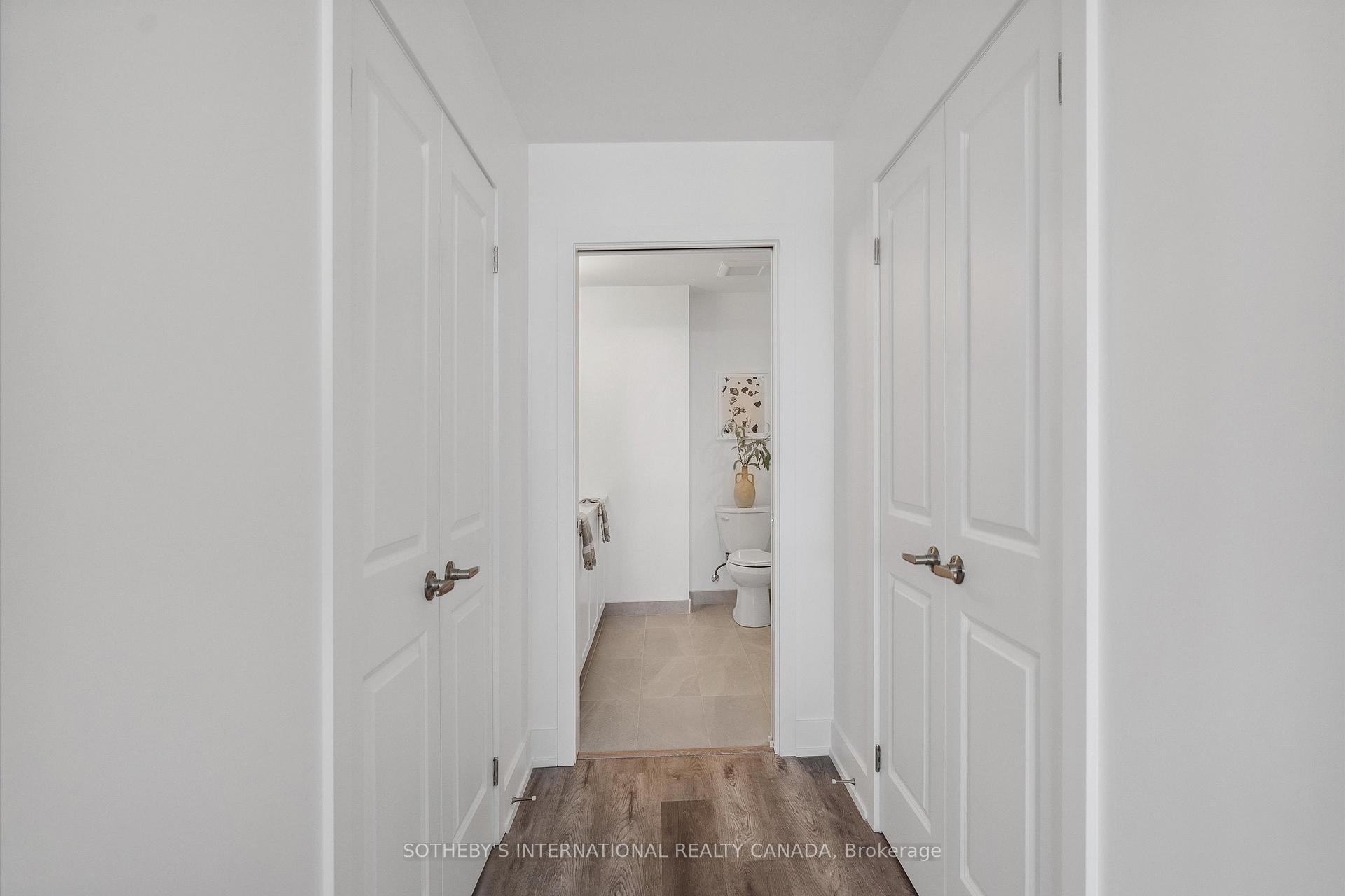 19B West Street N 208