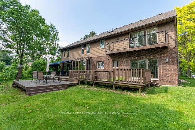 20 Ridgeview Court