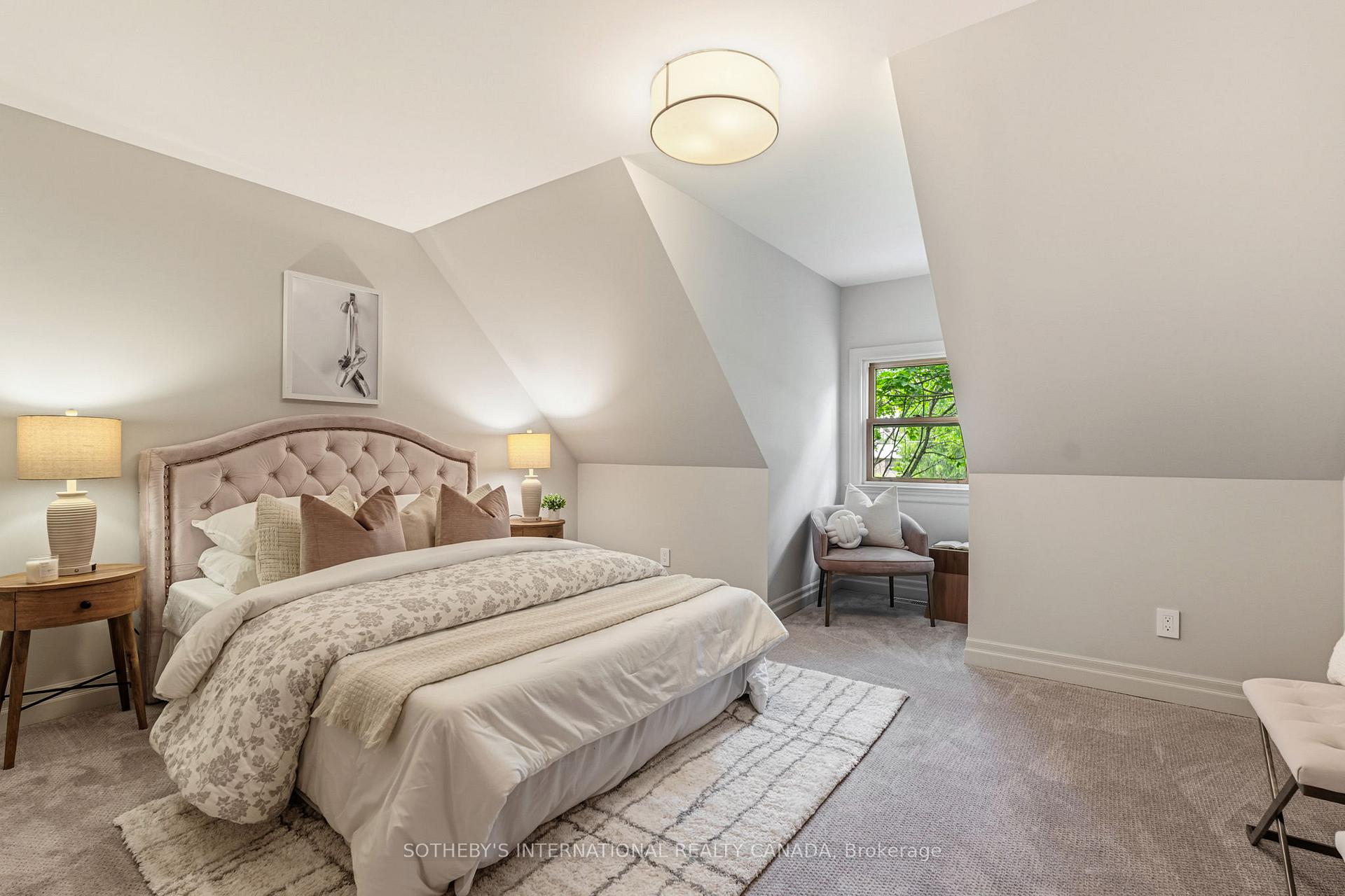 136 Princes Street W