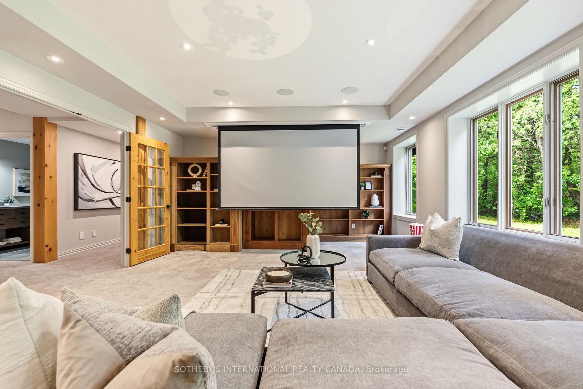 136 Princes Street W