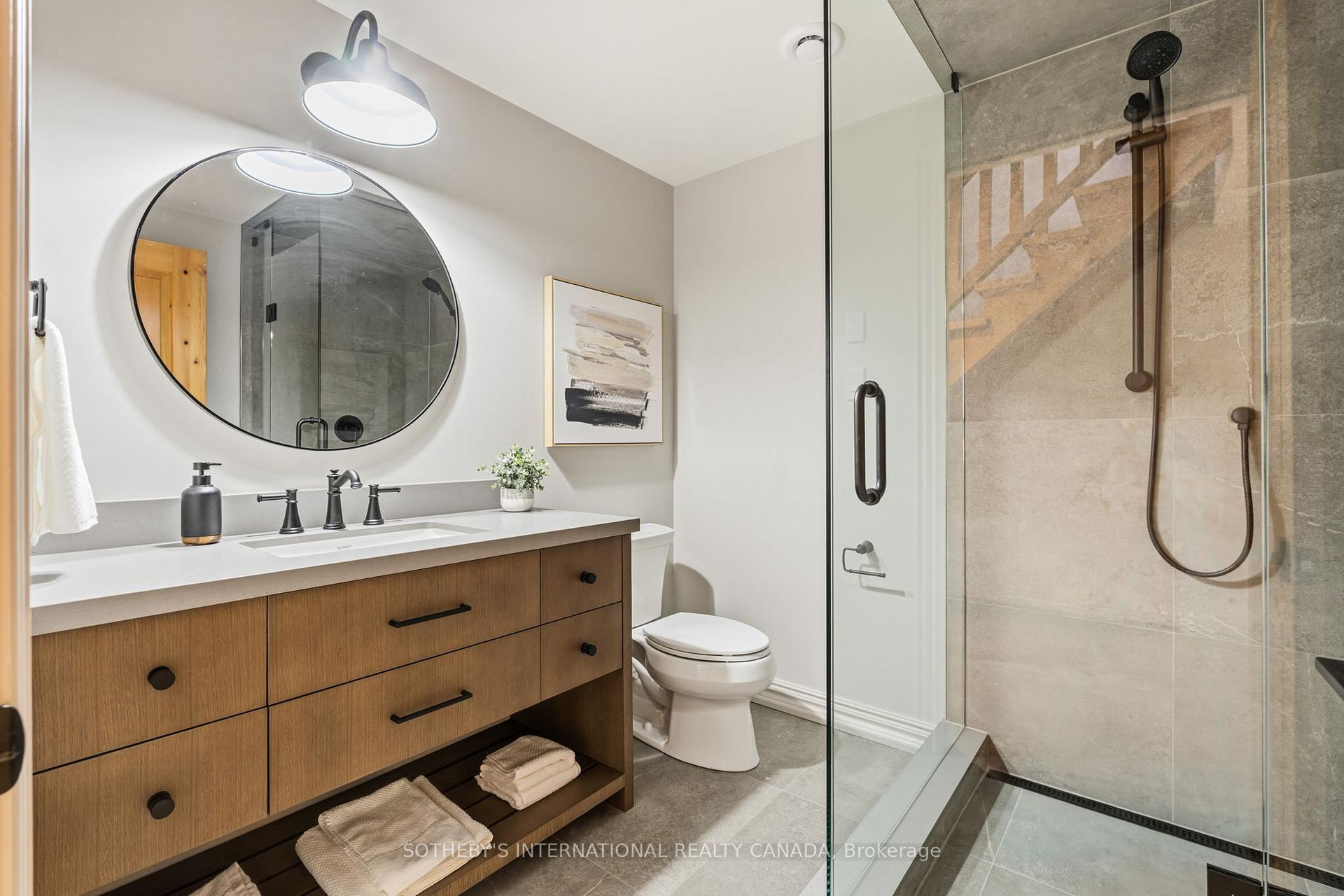 136 Princes Street W