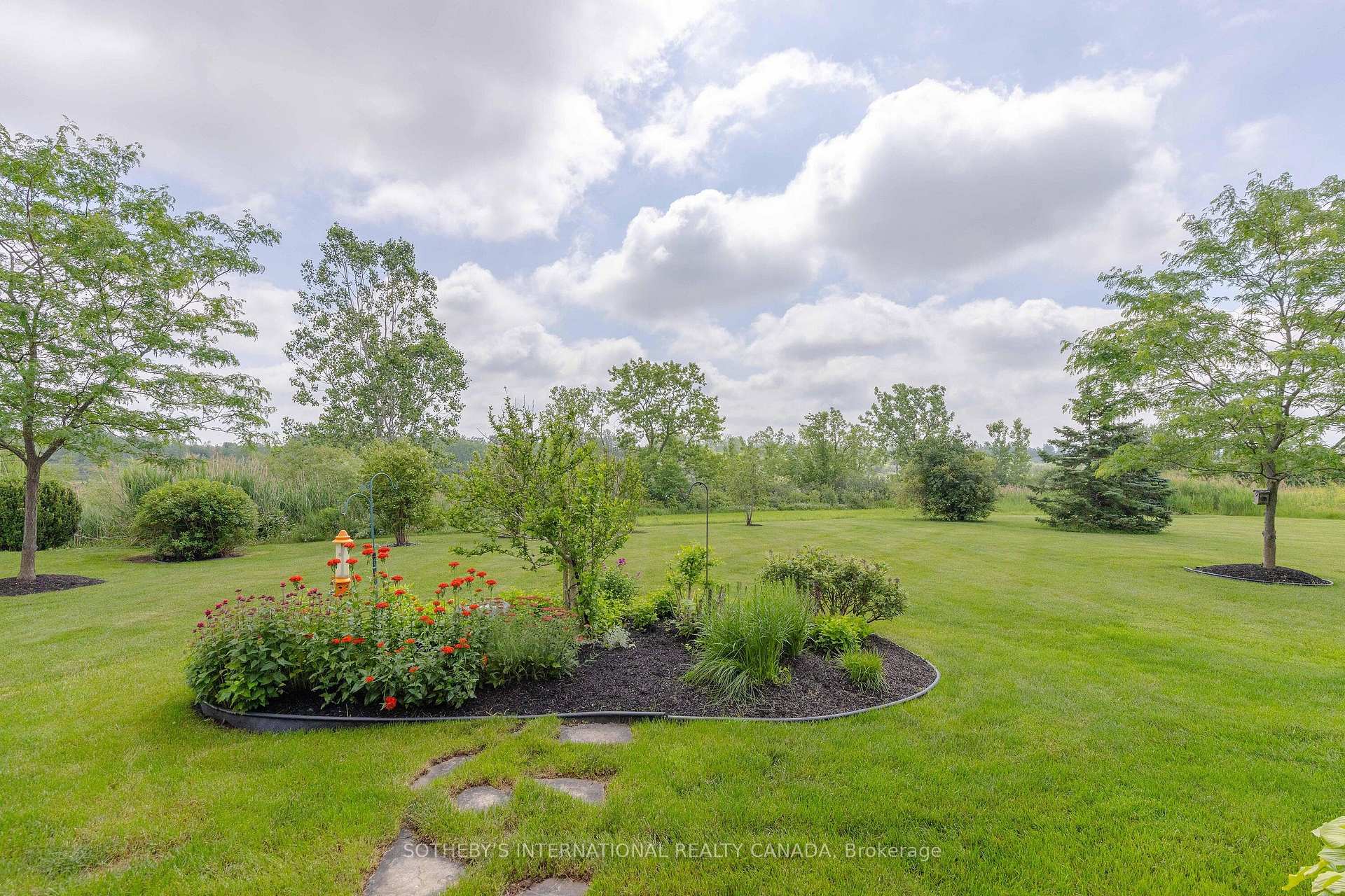 208 Muirfield Trail