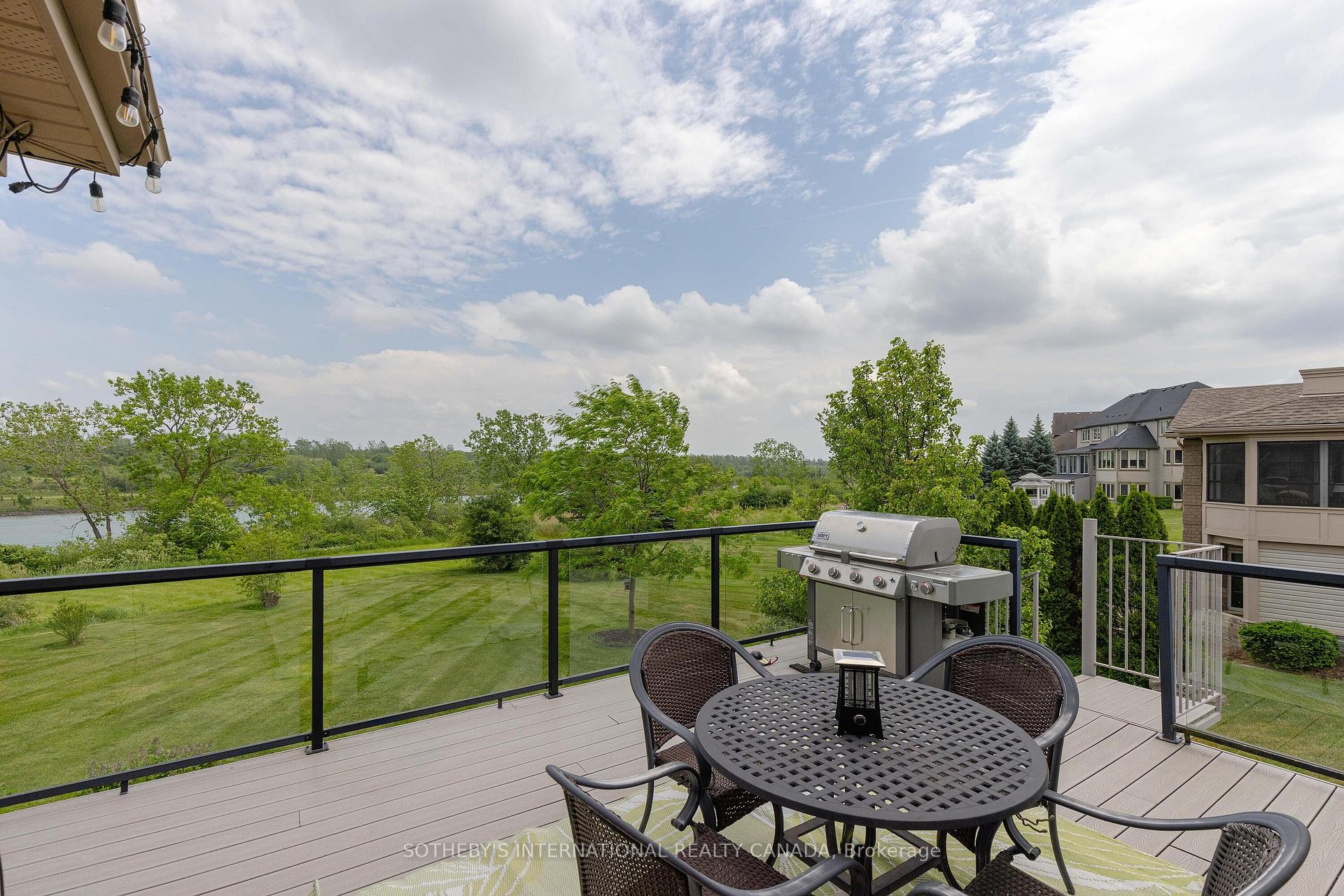 208 Muirfield Trail