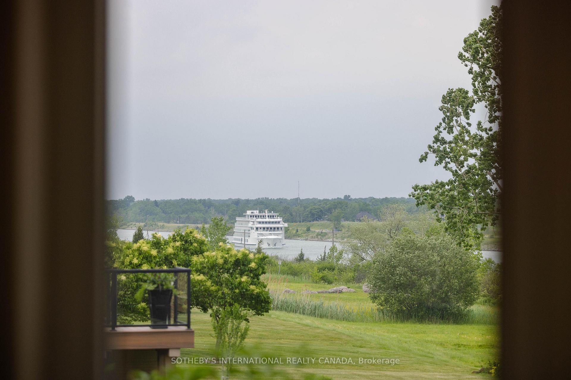 208 Muirfield Trail