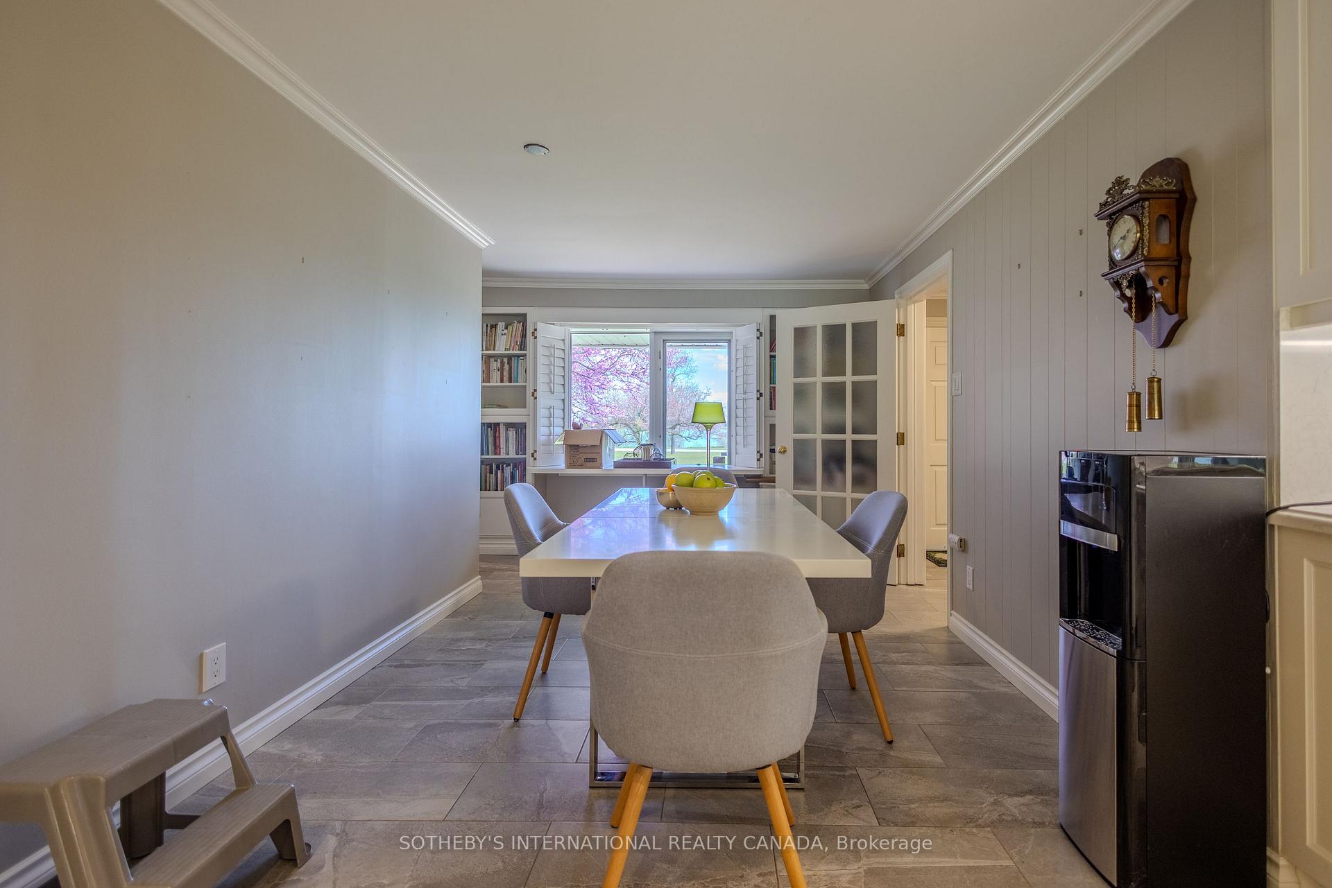 9317 Niagara River Parkway