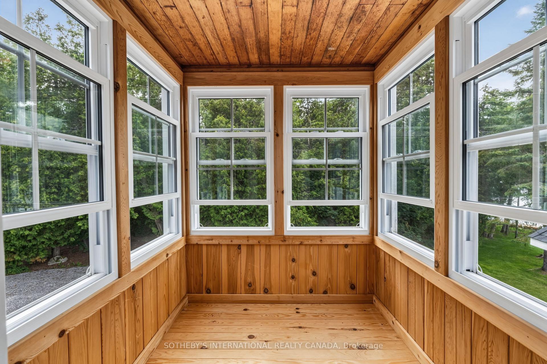 101 Ridge Drive