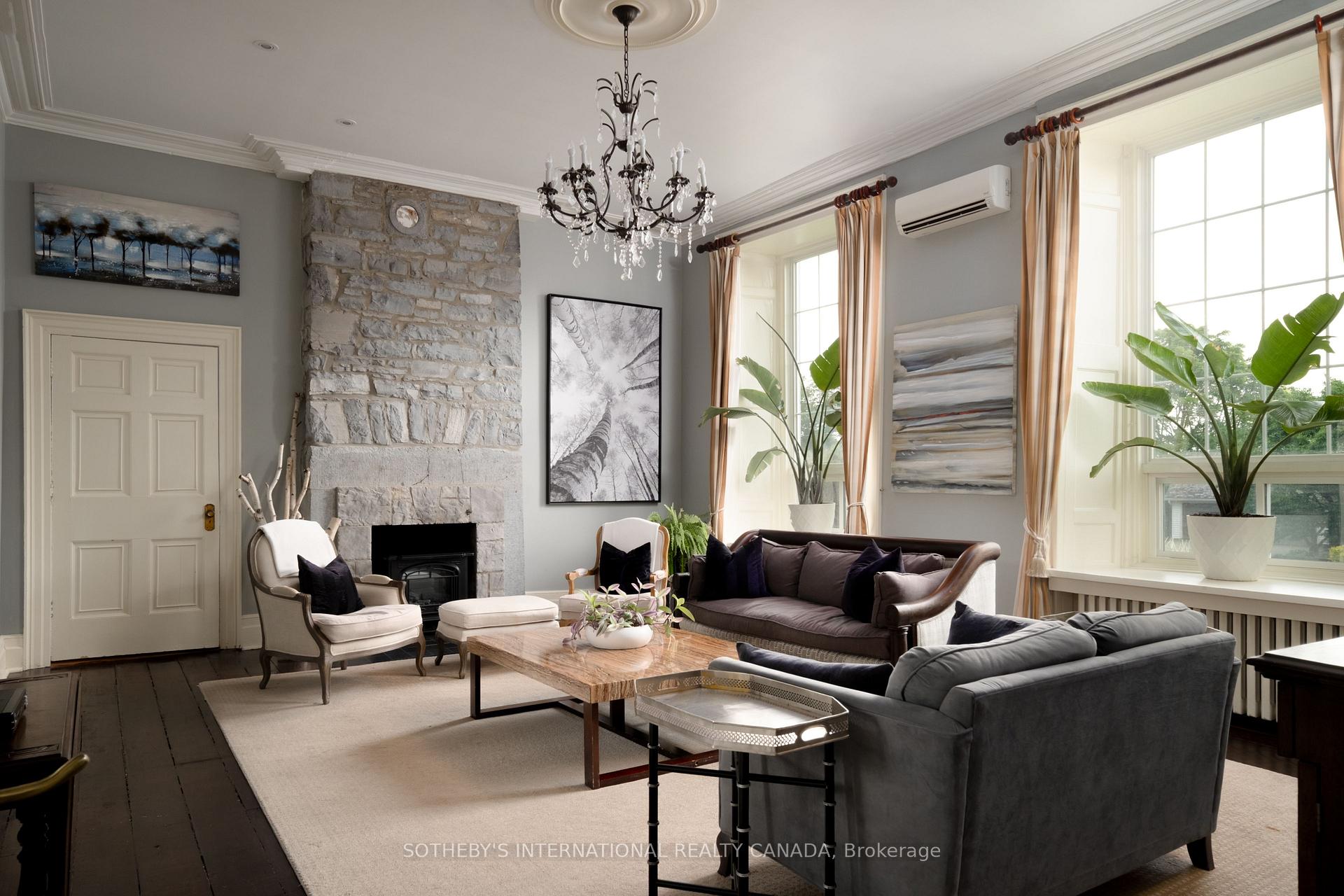 8 Starr Place