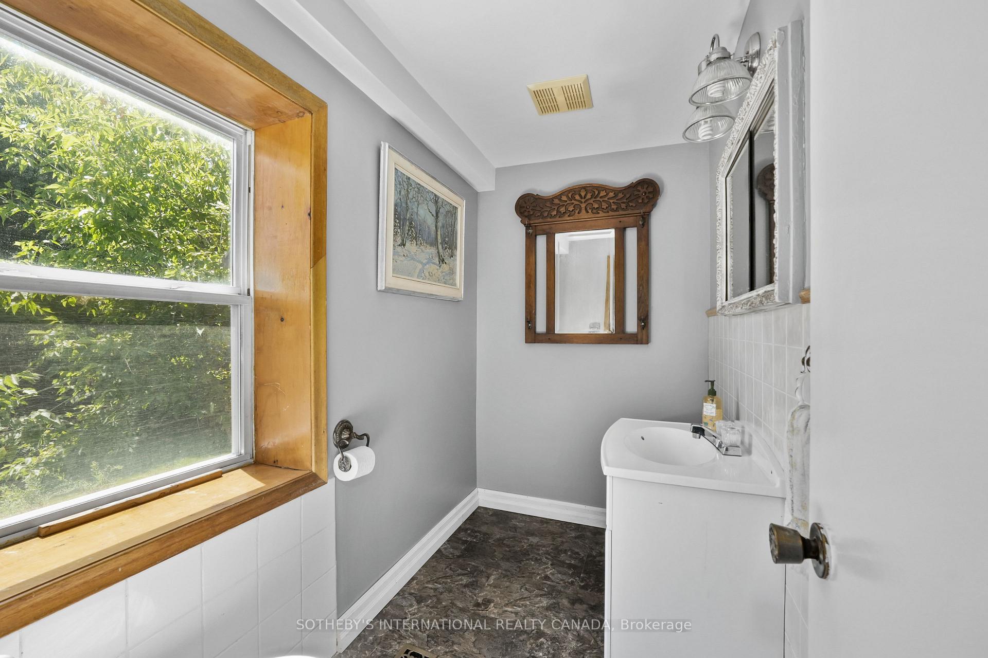 499 Concession Rd 4 East Road