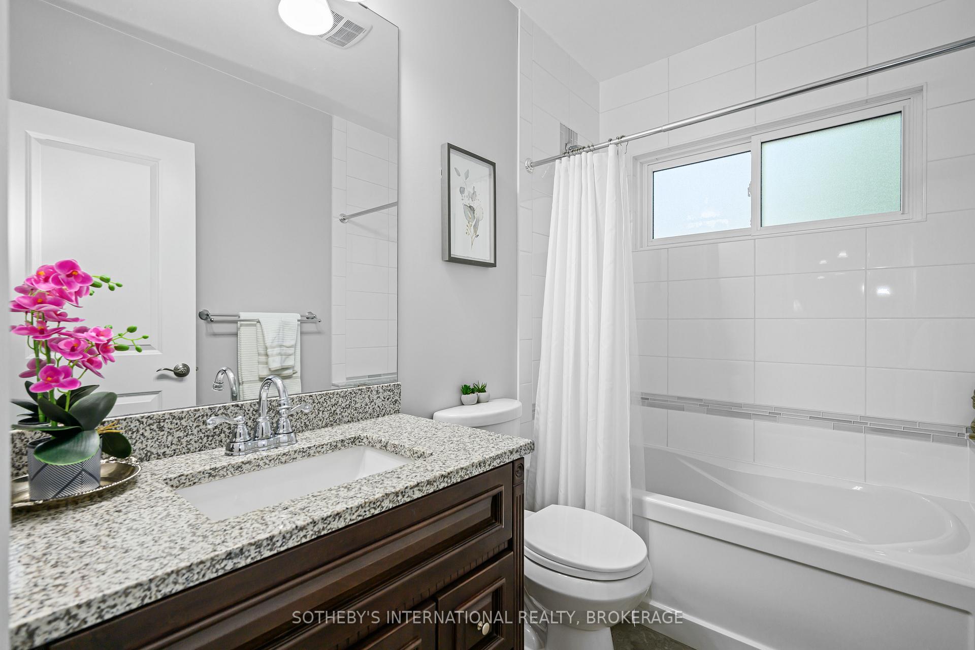 880 Edgemere Road