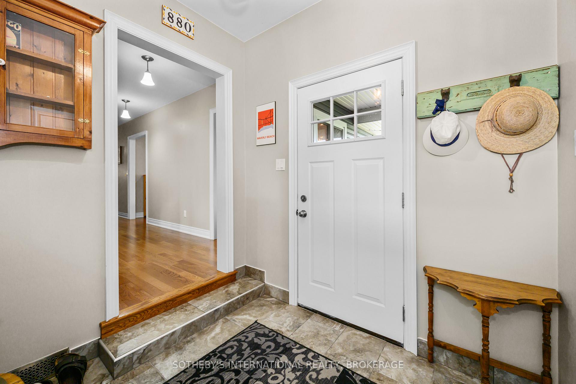 880 Edgemere Road