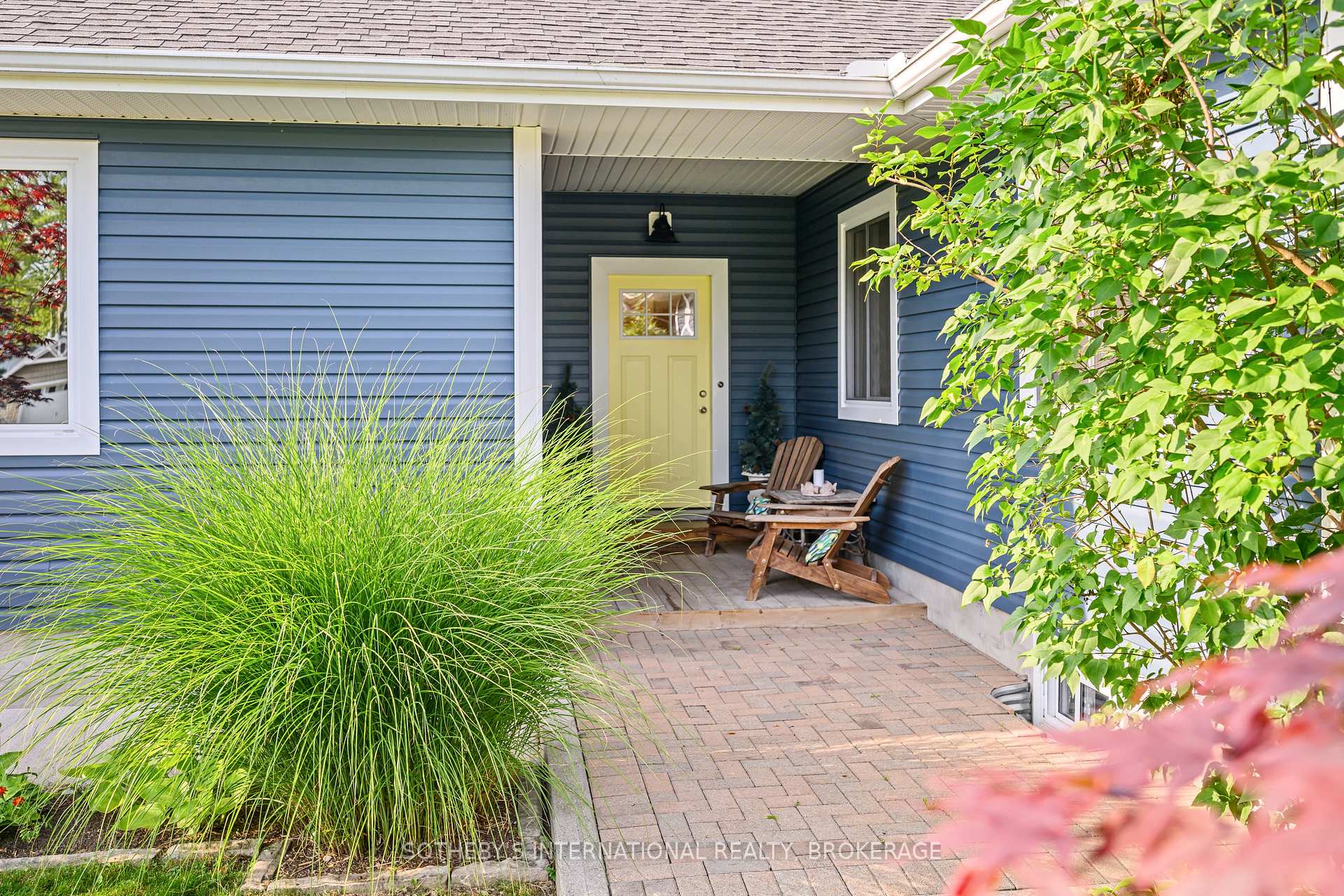 880 Edgemere Road