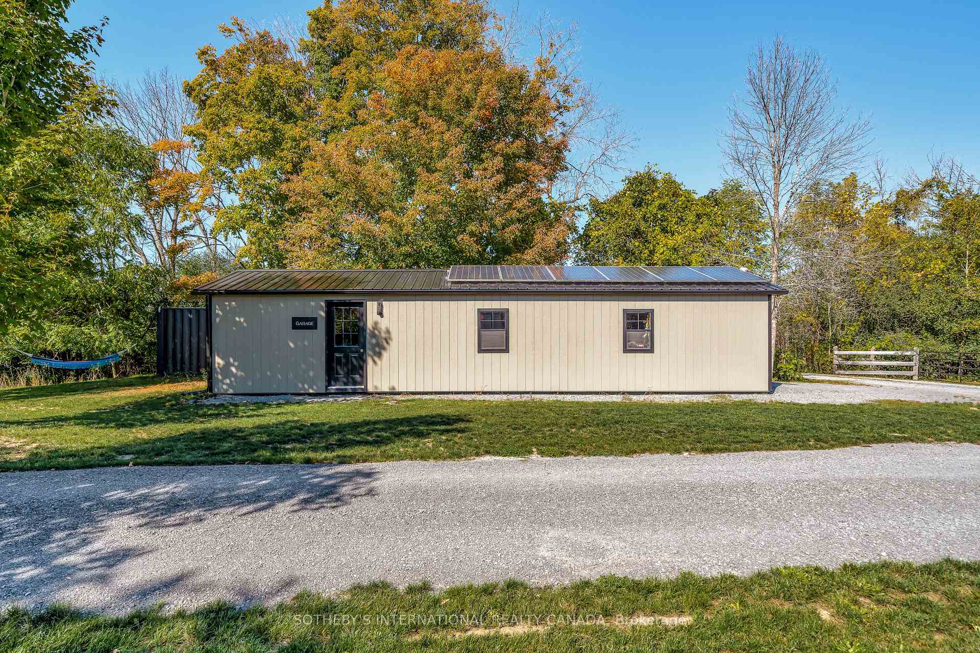 220 Easterbrook Road S