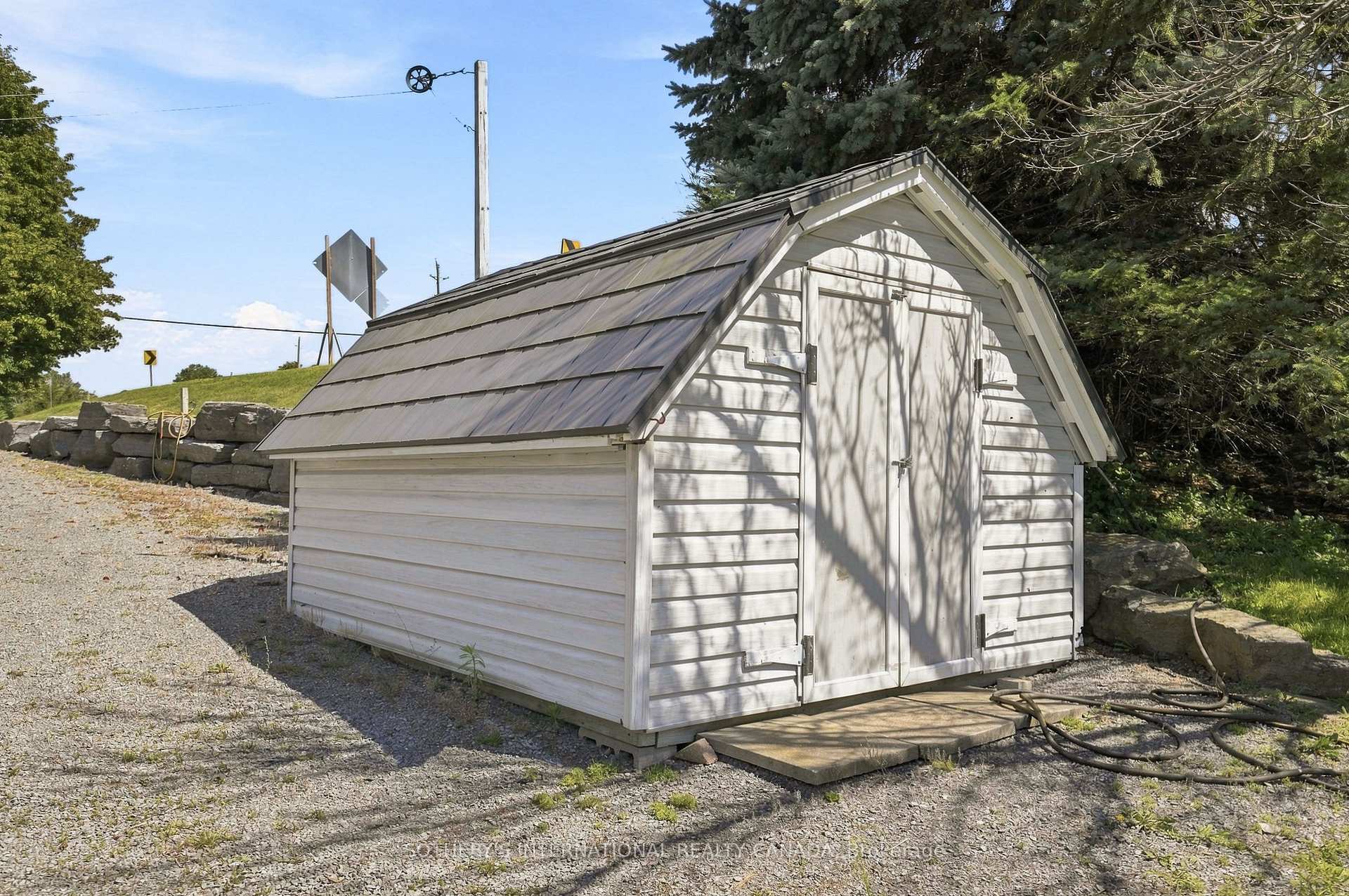 1746 Old Milford Road