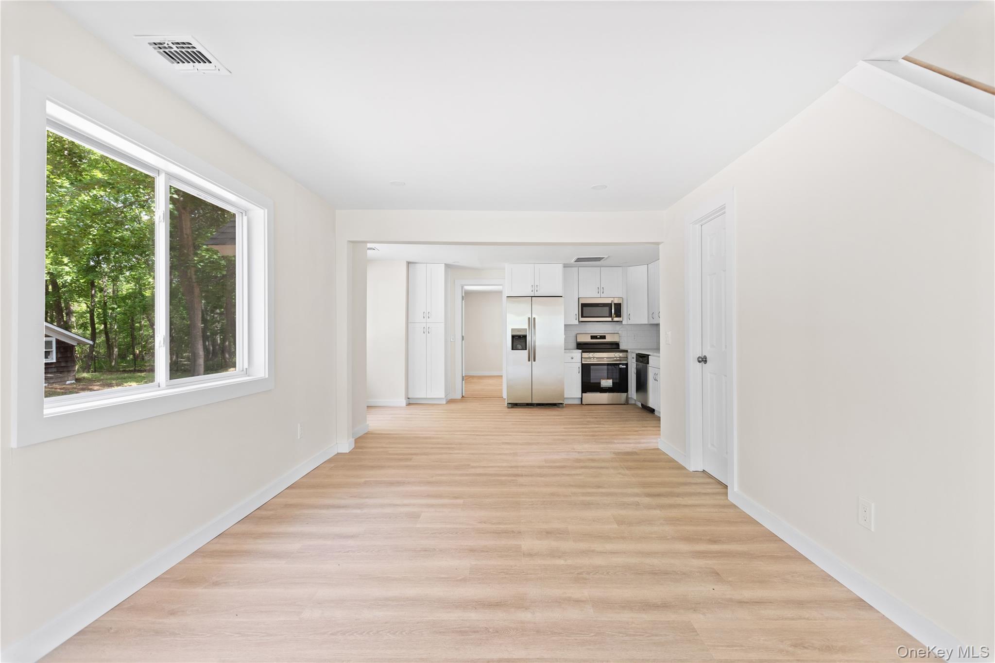 5 Long Pond Road