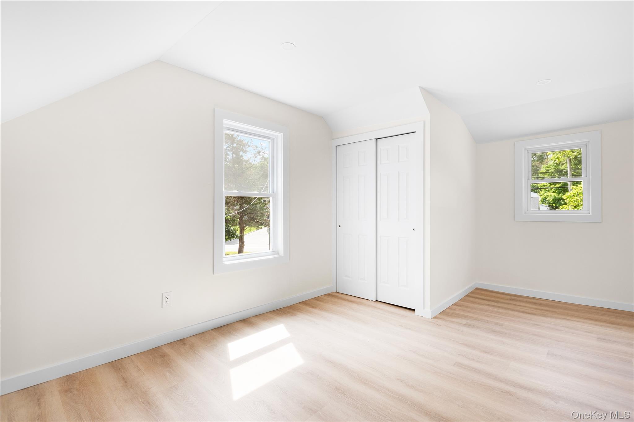 5 Long Pond Road
