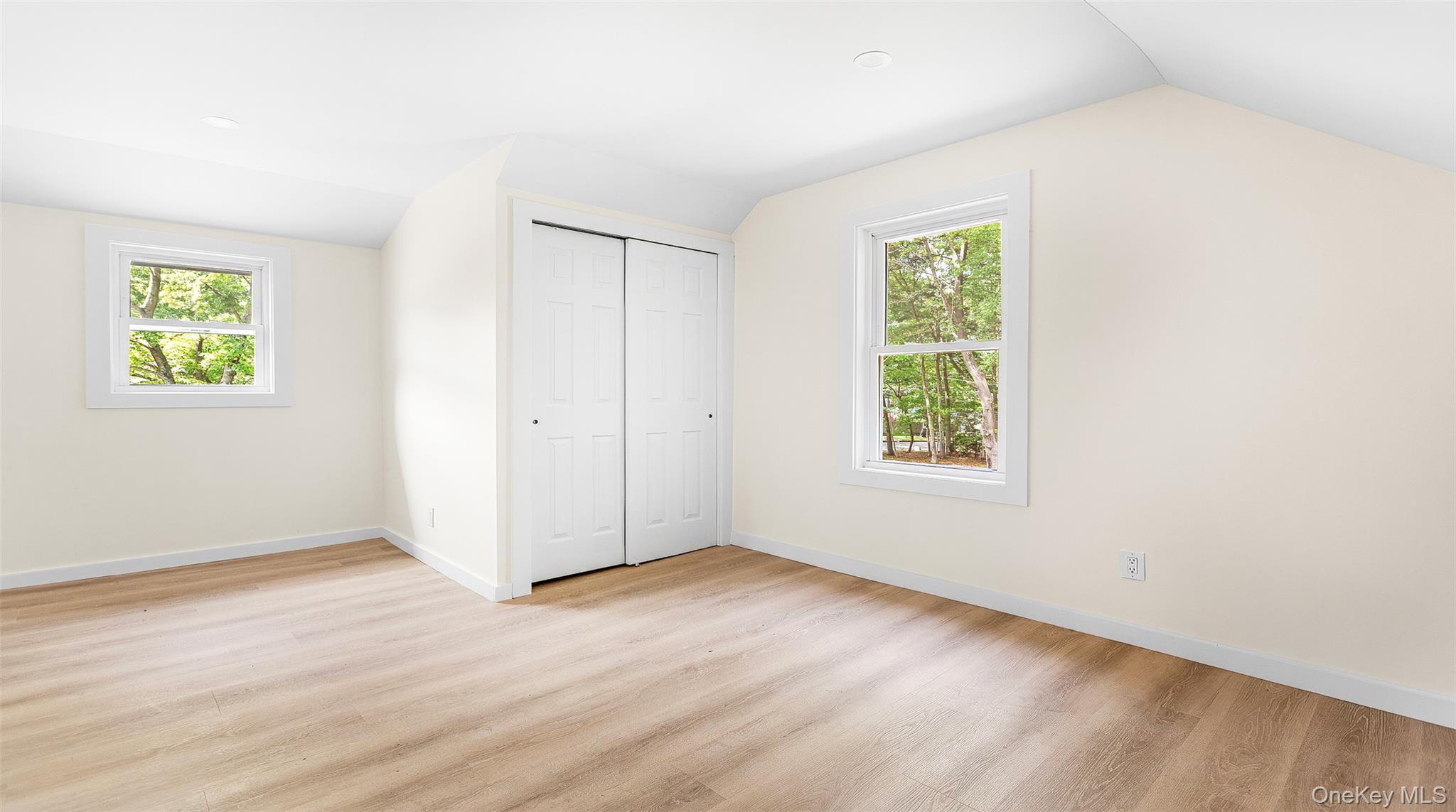 5 Long Pond Road