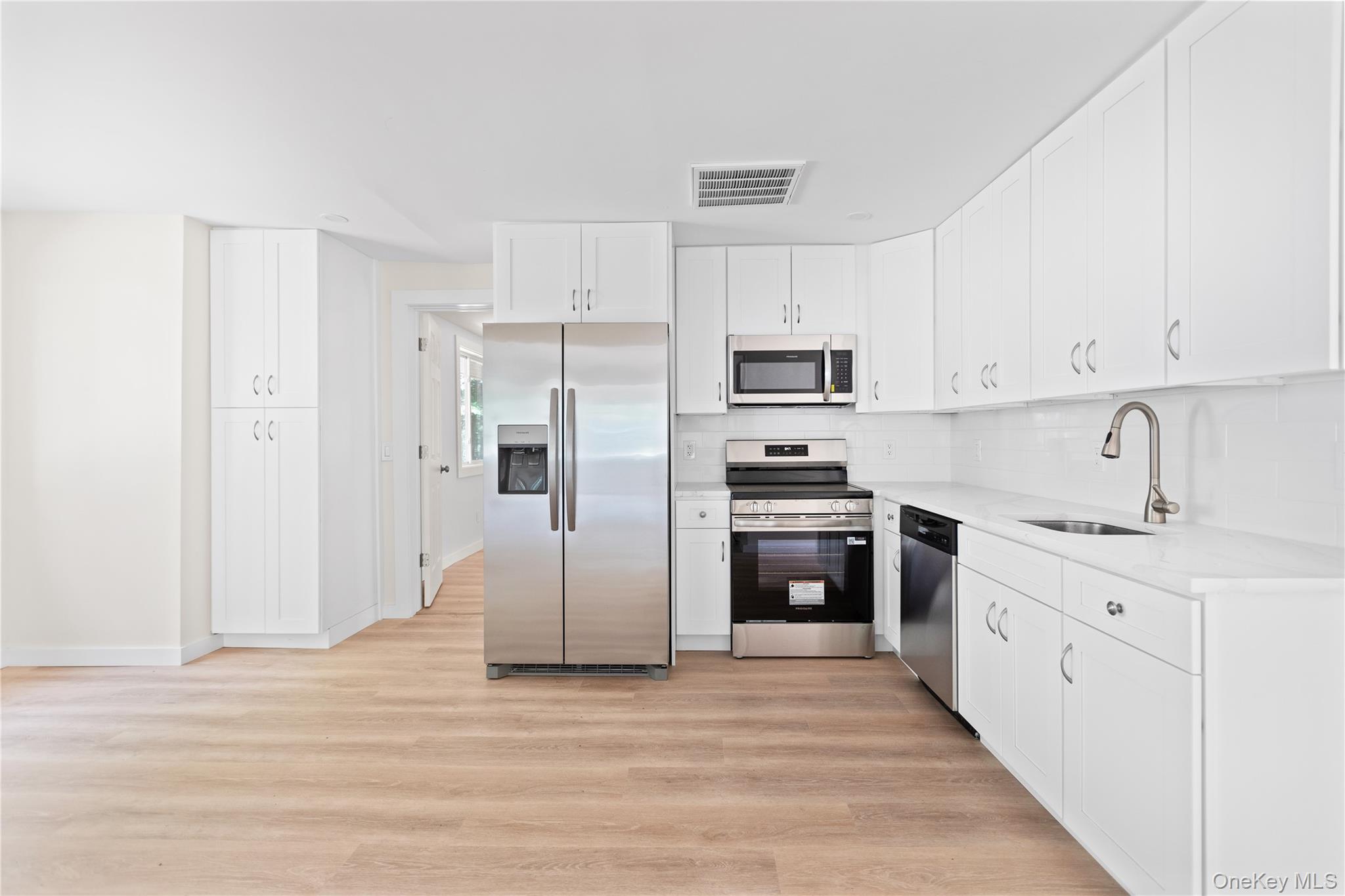 5 Long Pond Road