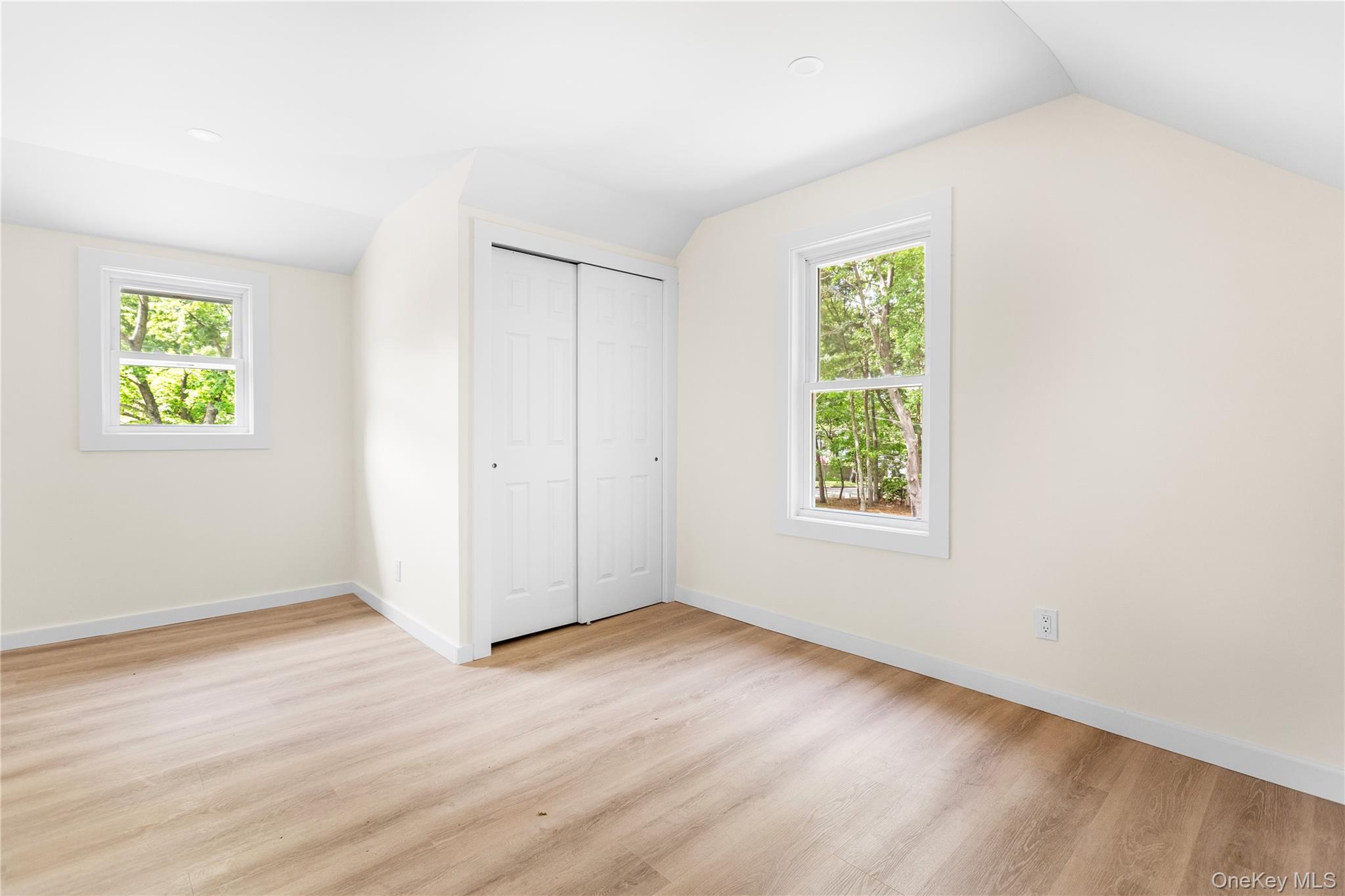 5 Long Pond Road