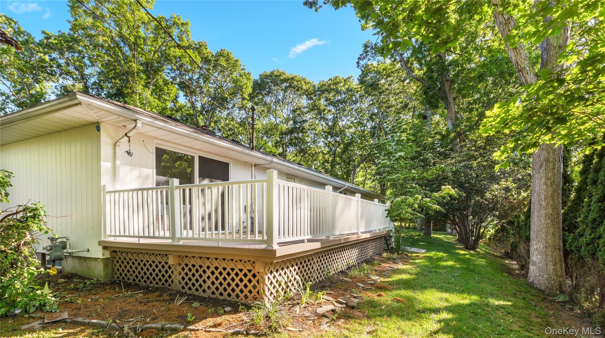675 Dicks Point Road
