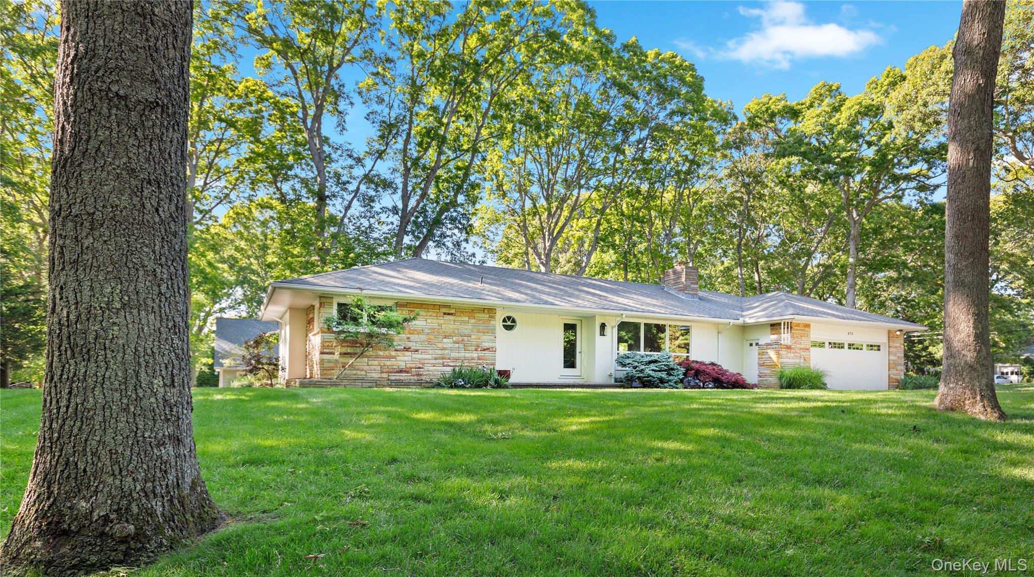 675 Dicks Point Road