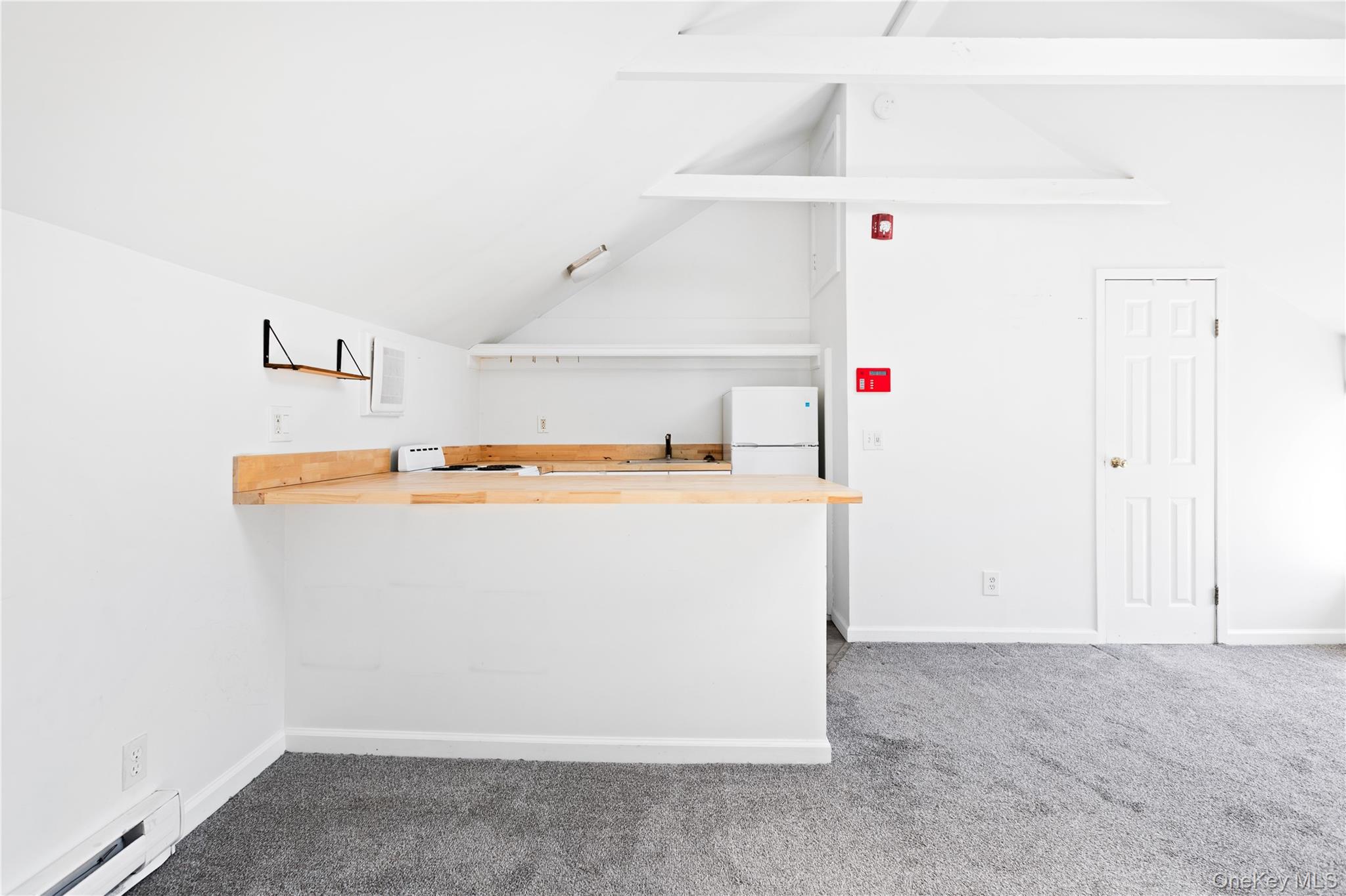 128 S Country Road Unit: A