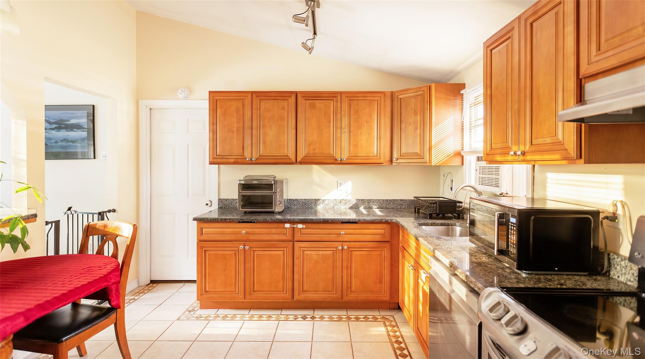 2 Pinetop Drive