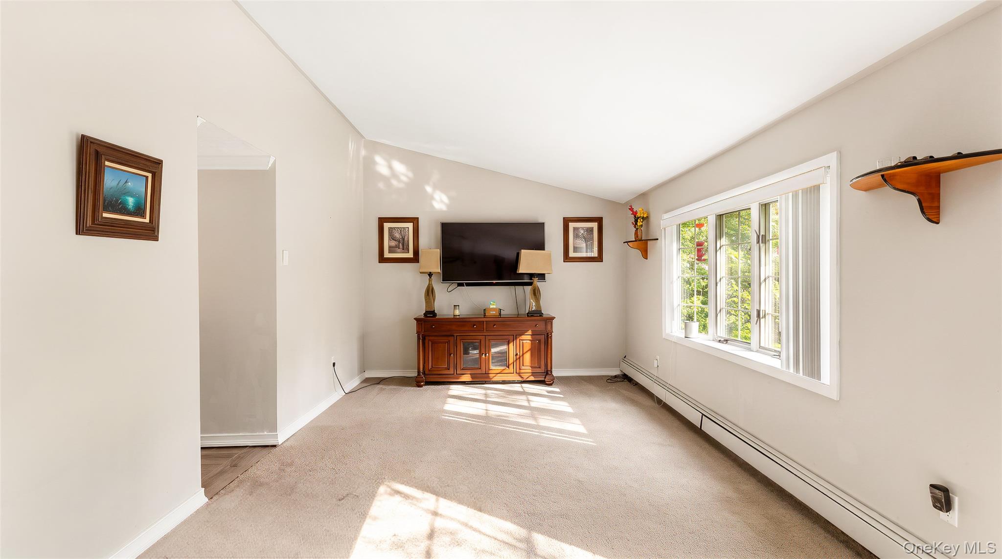 2 Pinetop Drive