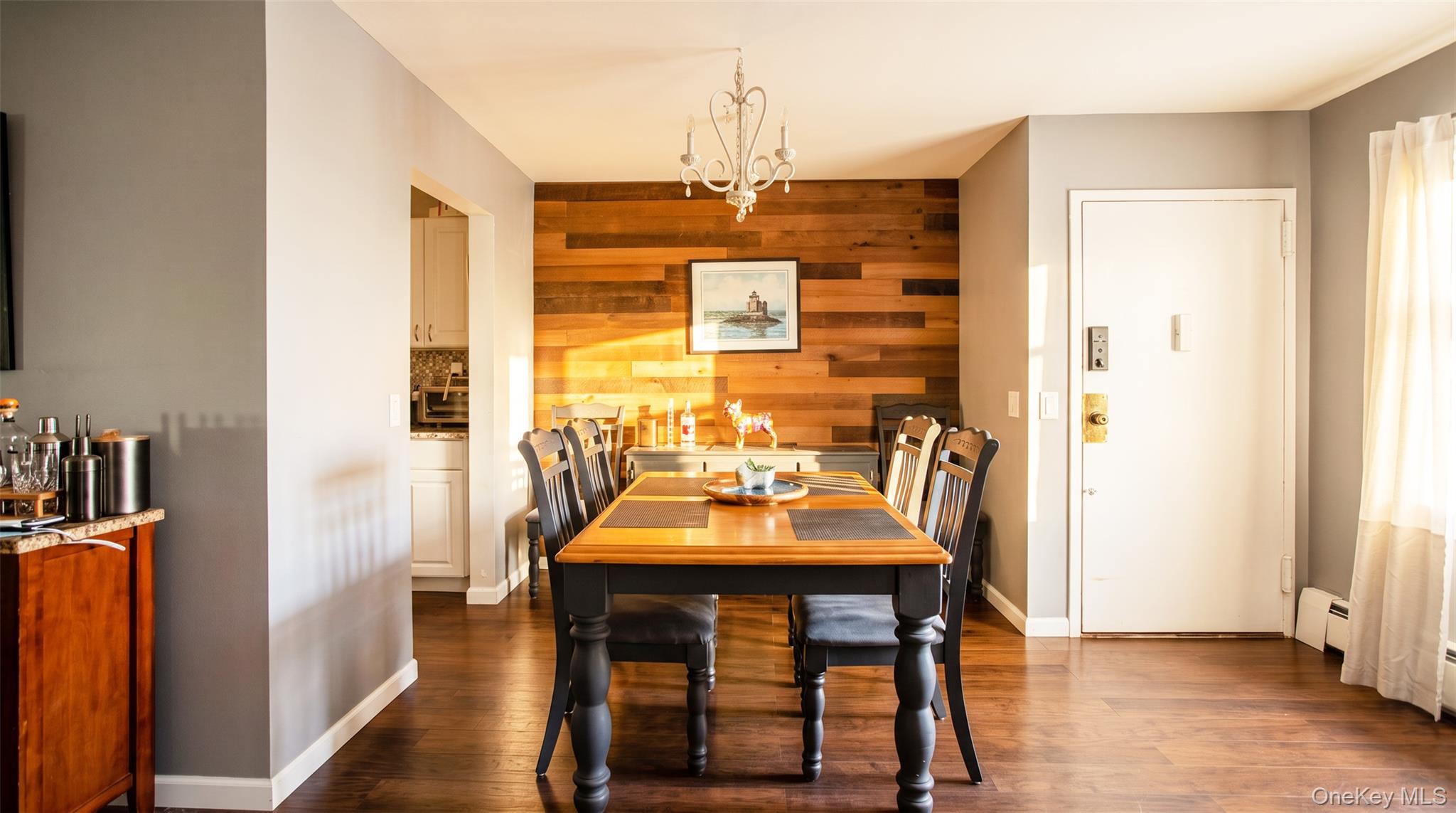 81 Richmond Boulevard Unit: 1B