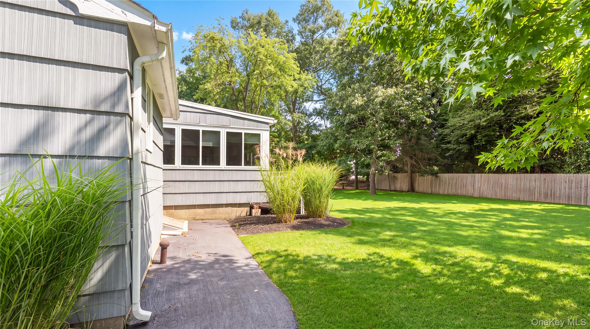 80 Evergreen Lane