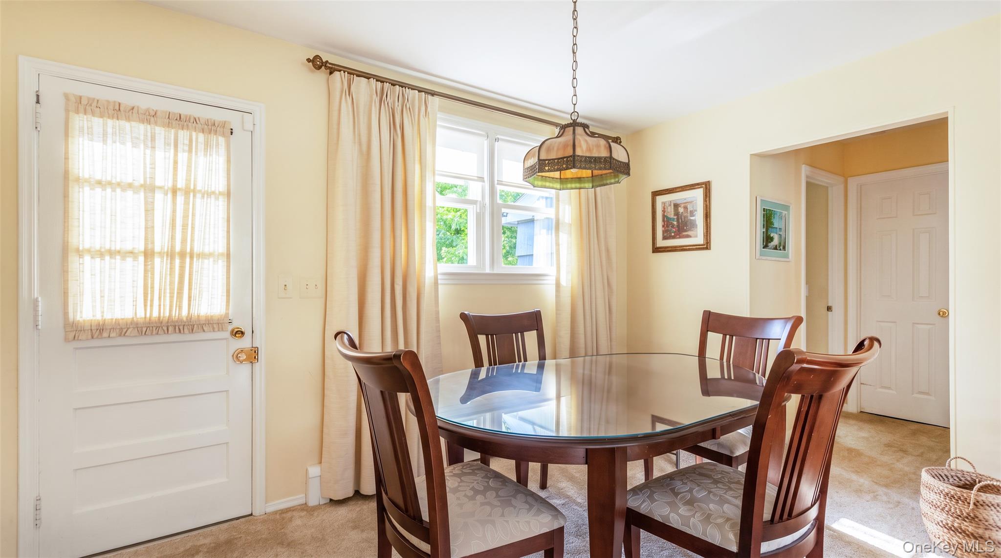 80 Evergreen Lane
