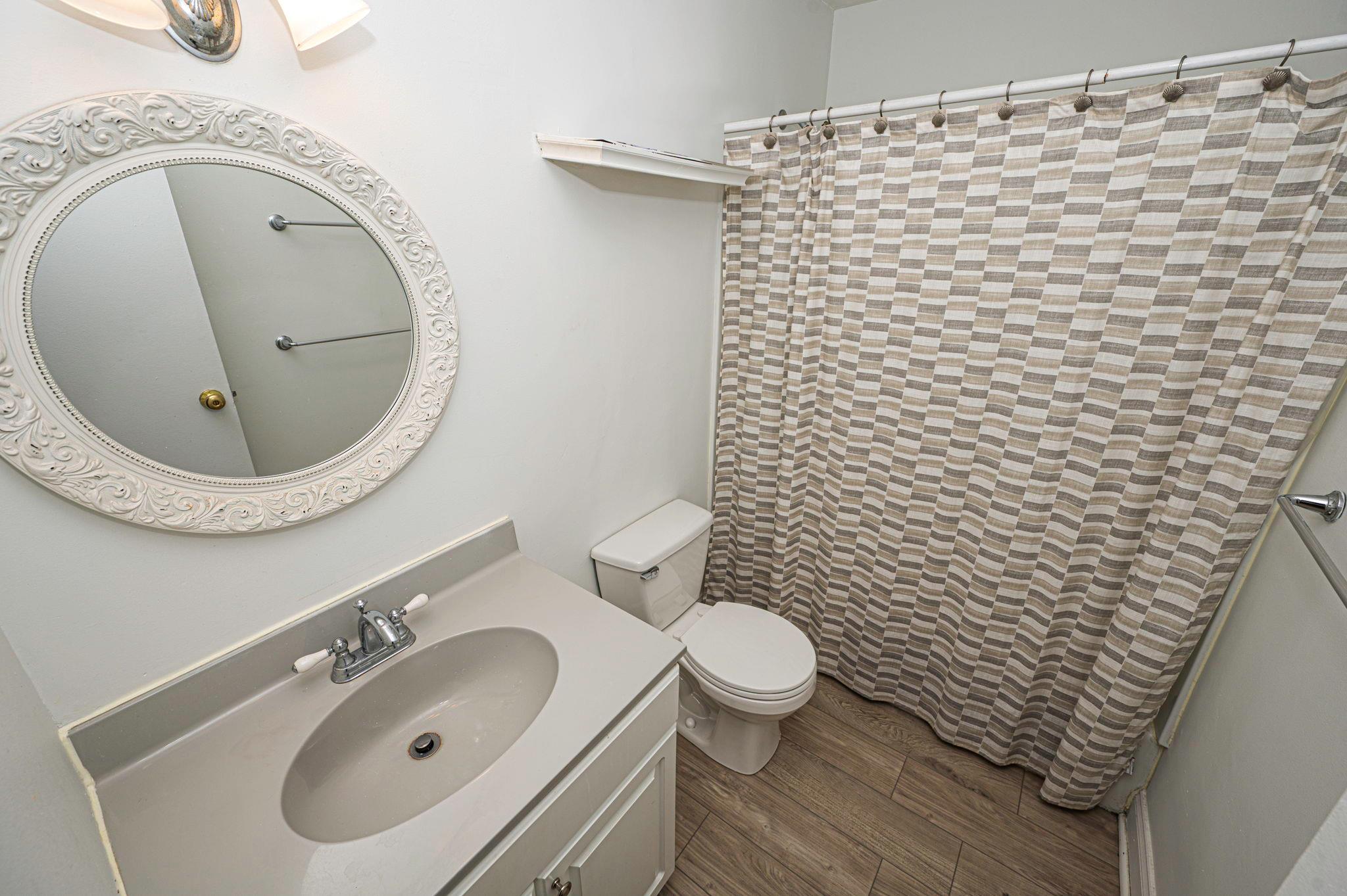348 Lakeland Avenue Unit: 8A