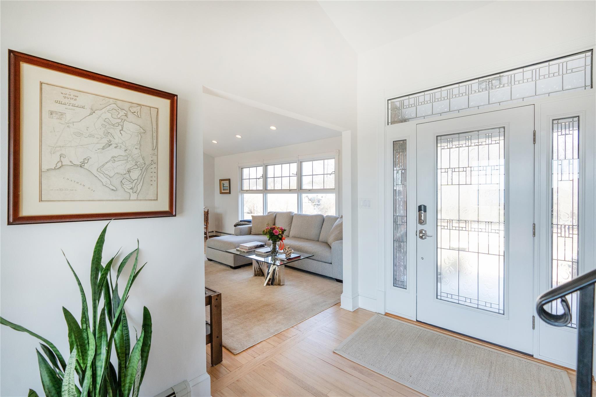 8 Bay Road