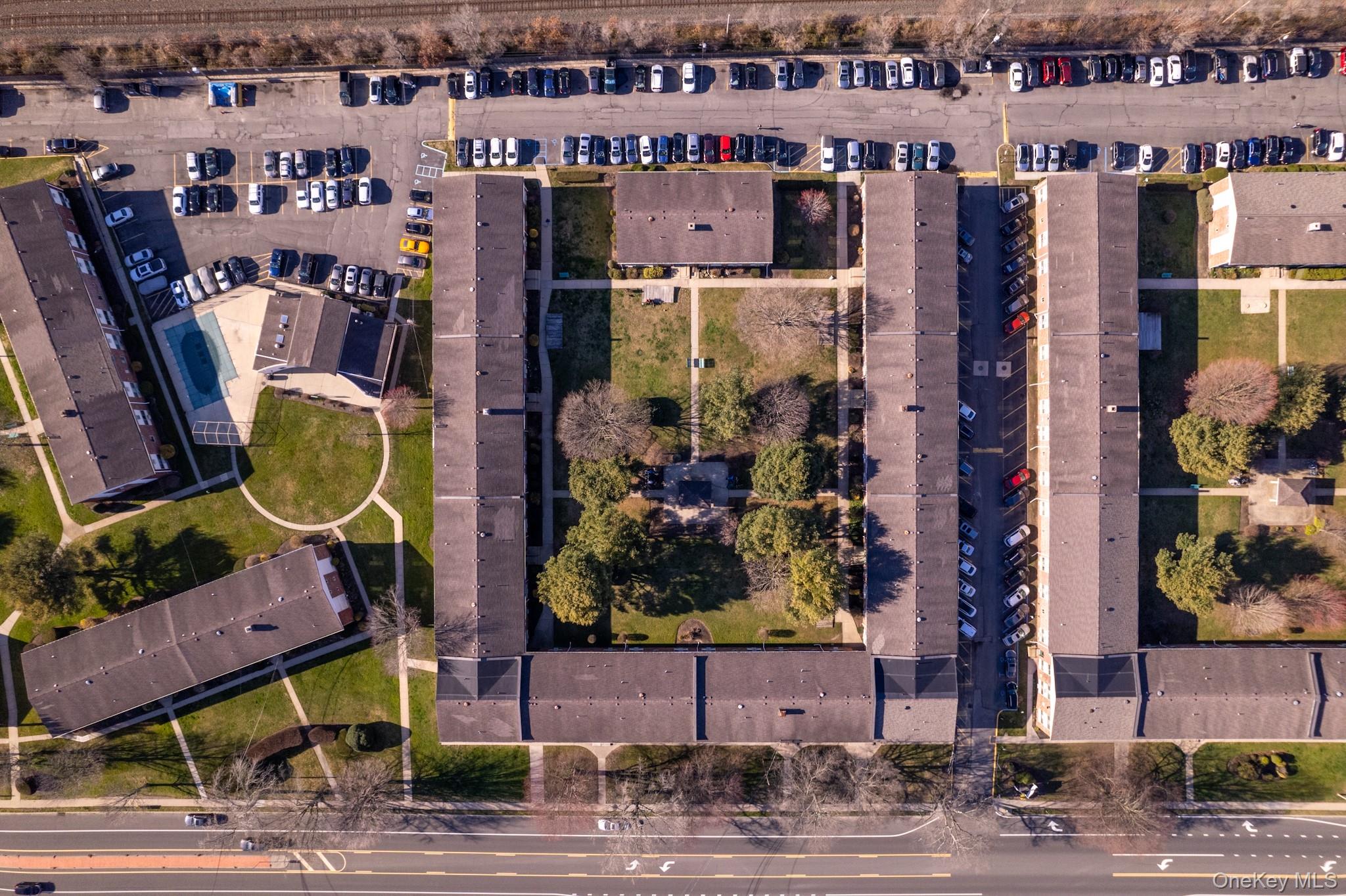 2449 Union Boulevard Unit: Building J,  #36-A