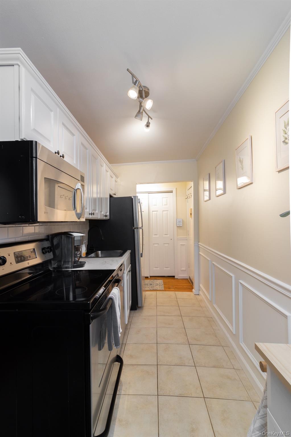 2449 Union Boulevard Unit: Building J,  #36-A