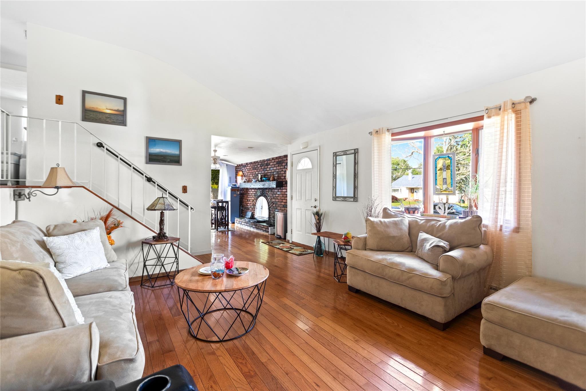3106 New London Avenue